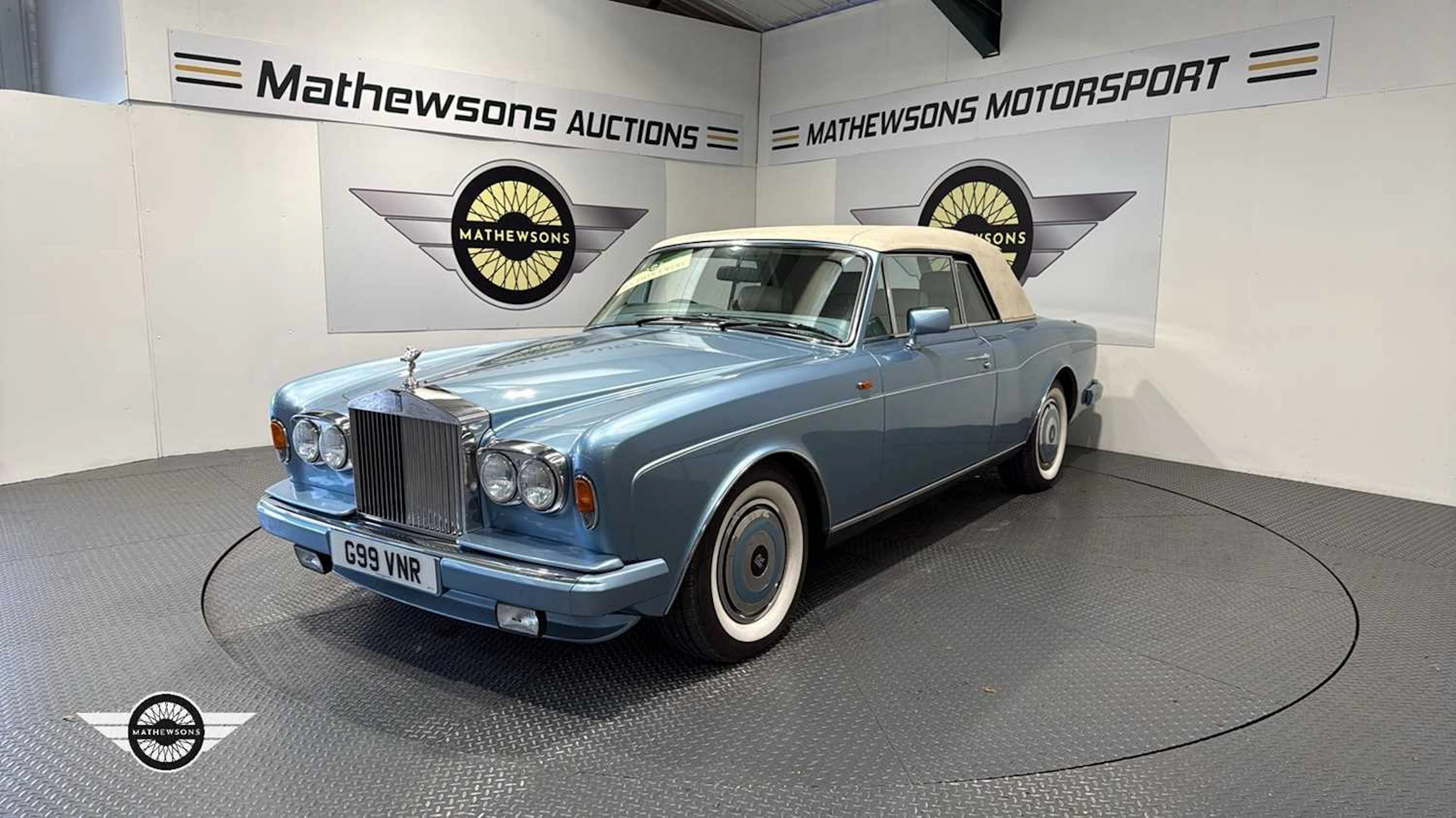 1989 ROLLS ROYCE CORNICHE II CONVERTIBLE
