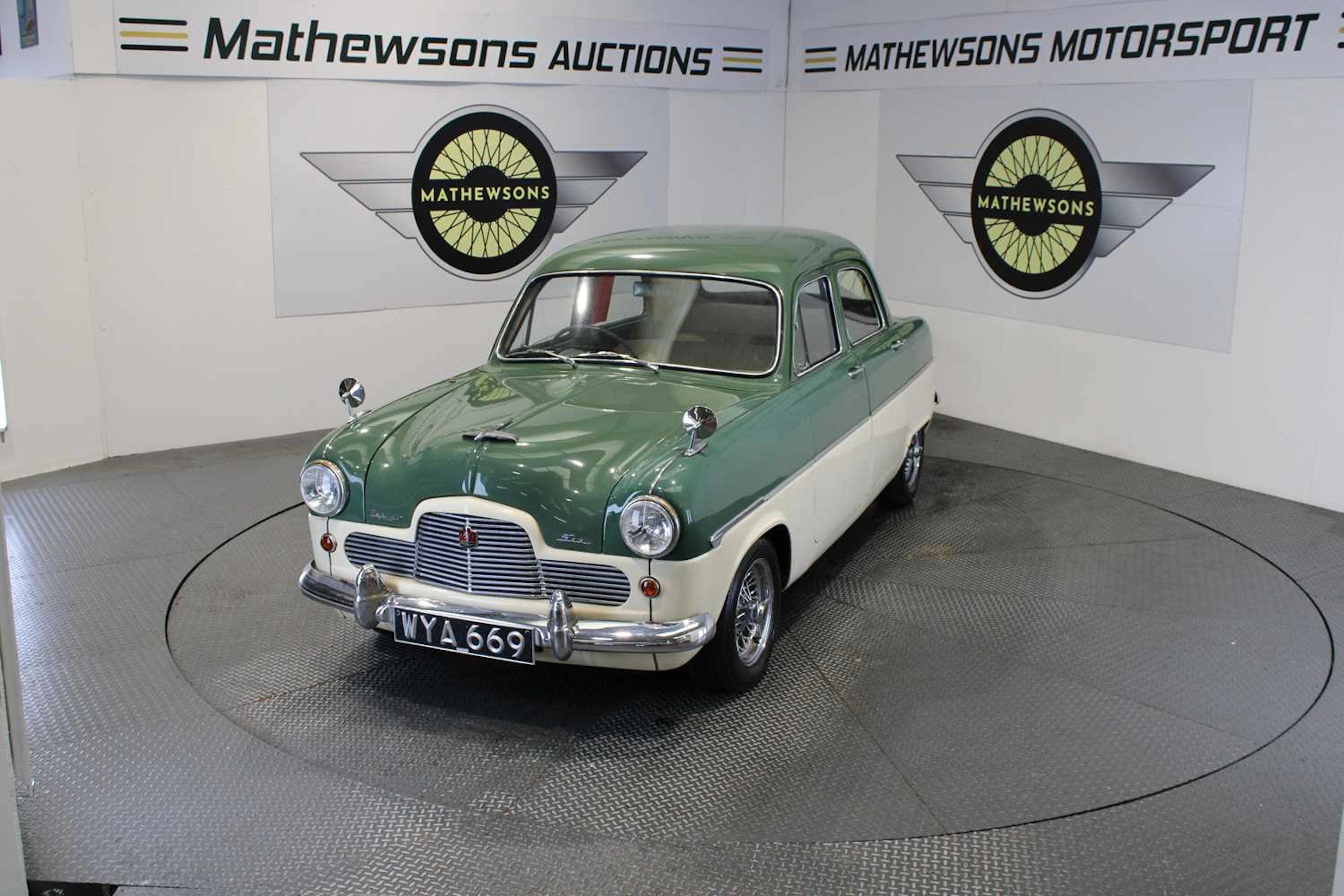 1956 FORD ZEPHYR V6
