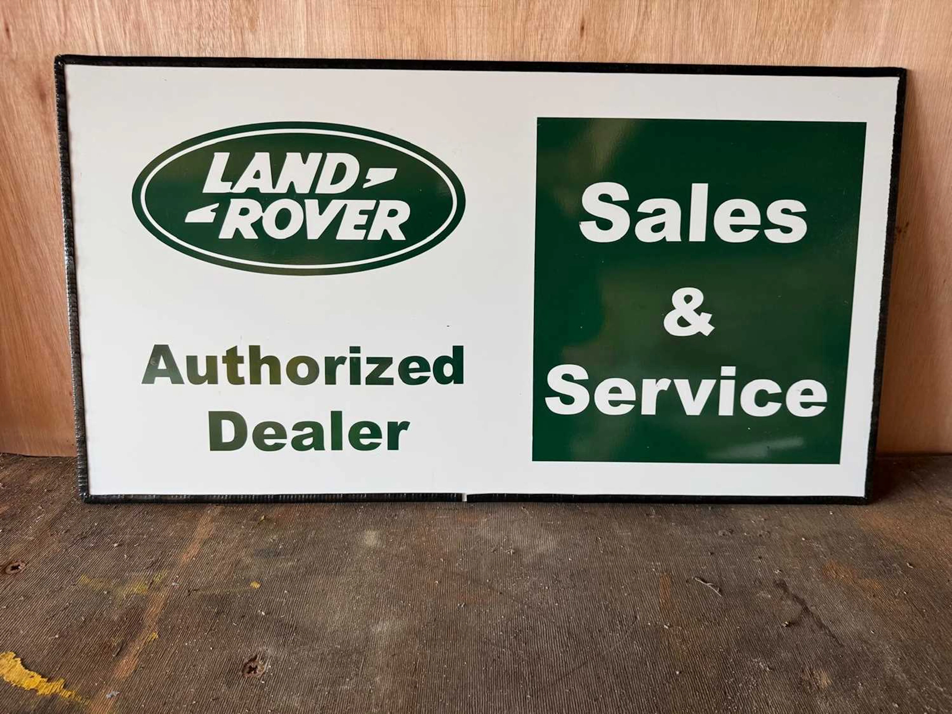 LAND ROVER DEALER REPRO PLASTIC SIGN 30" X 16"