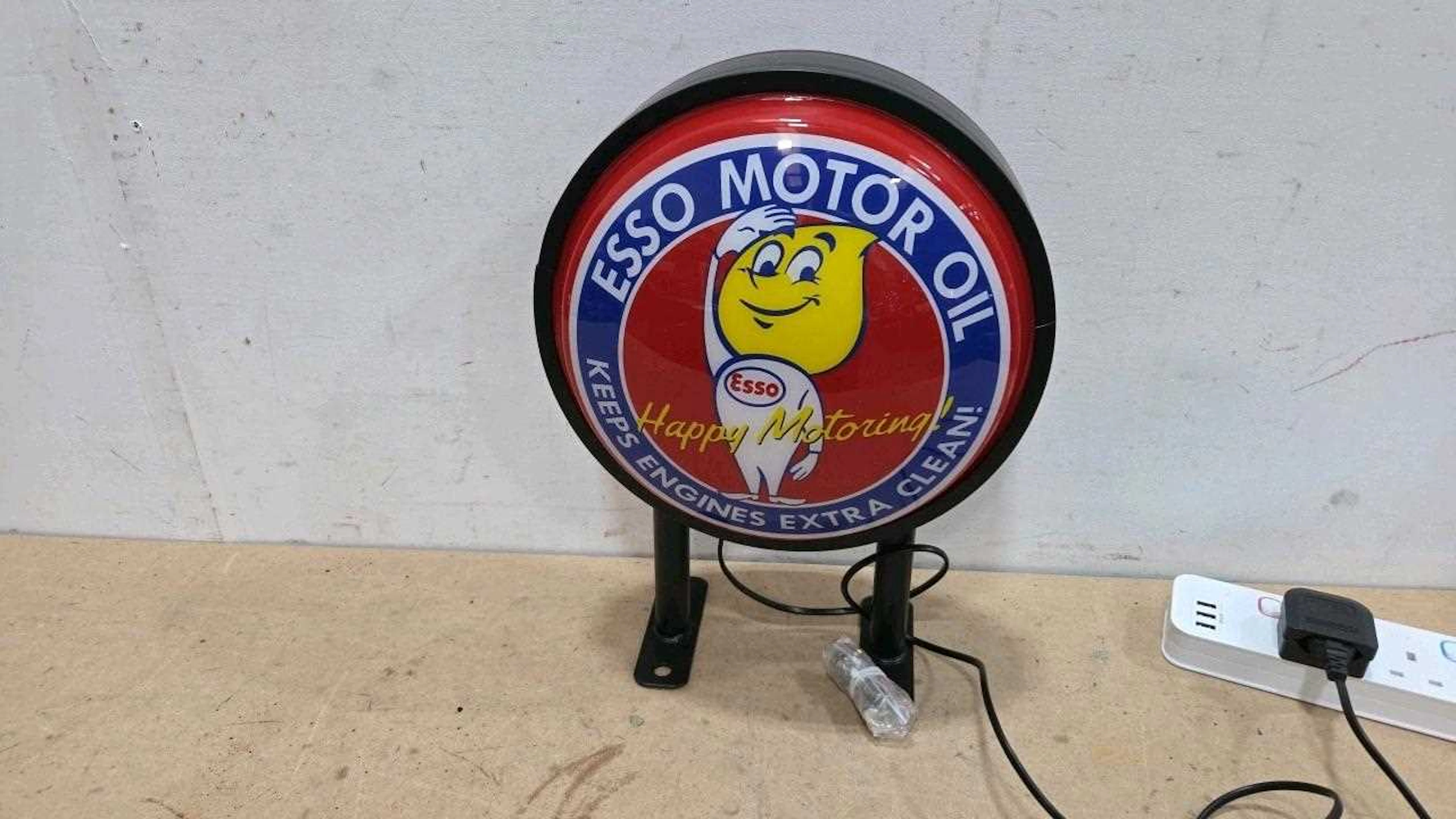 ESSO MR DRIP HAPPY MOTORING , DOUBLE SIDED ROTATING LIGHT UP SIGN 10" DIA