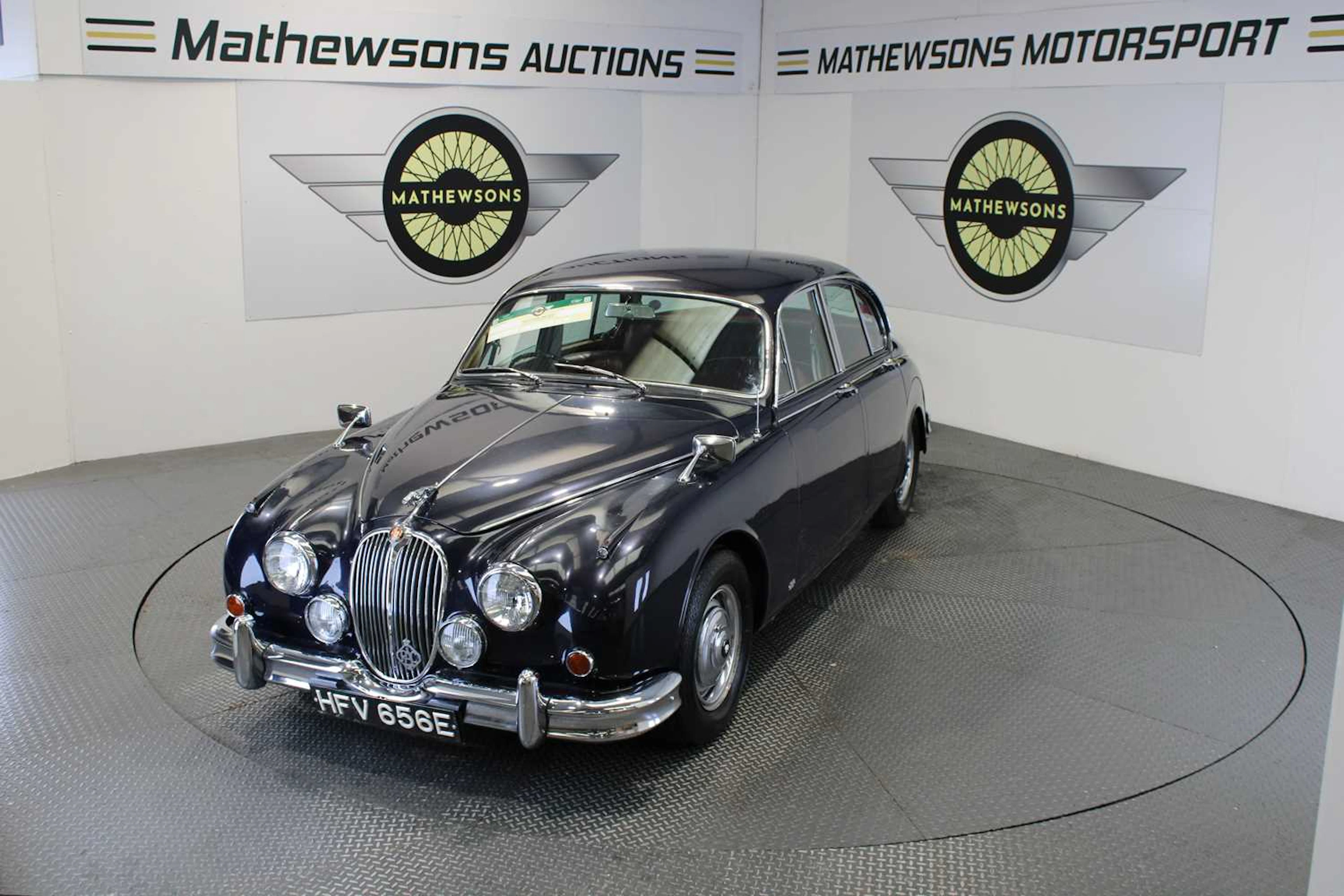 1967 JAGUAR 2.4/240