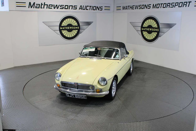 1967 MG B