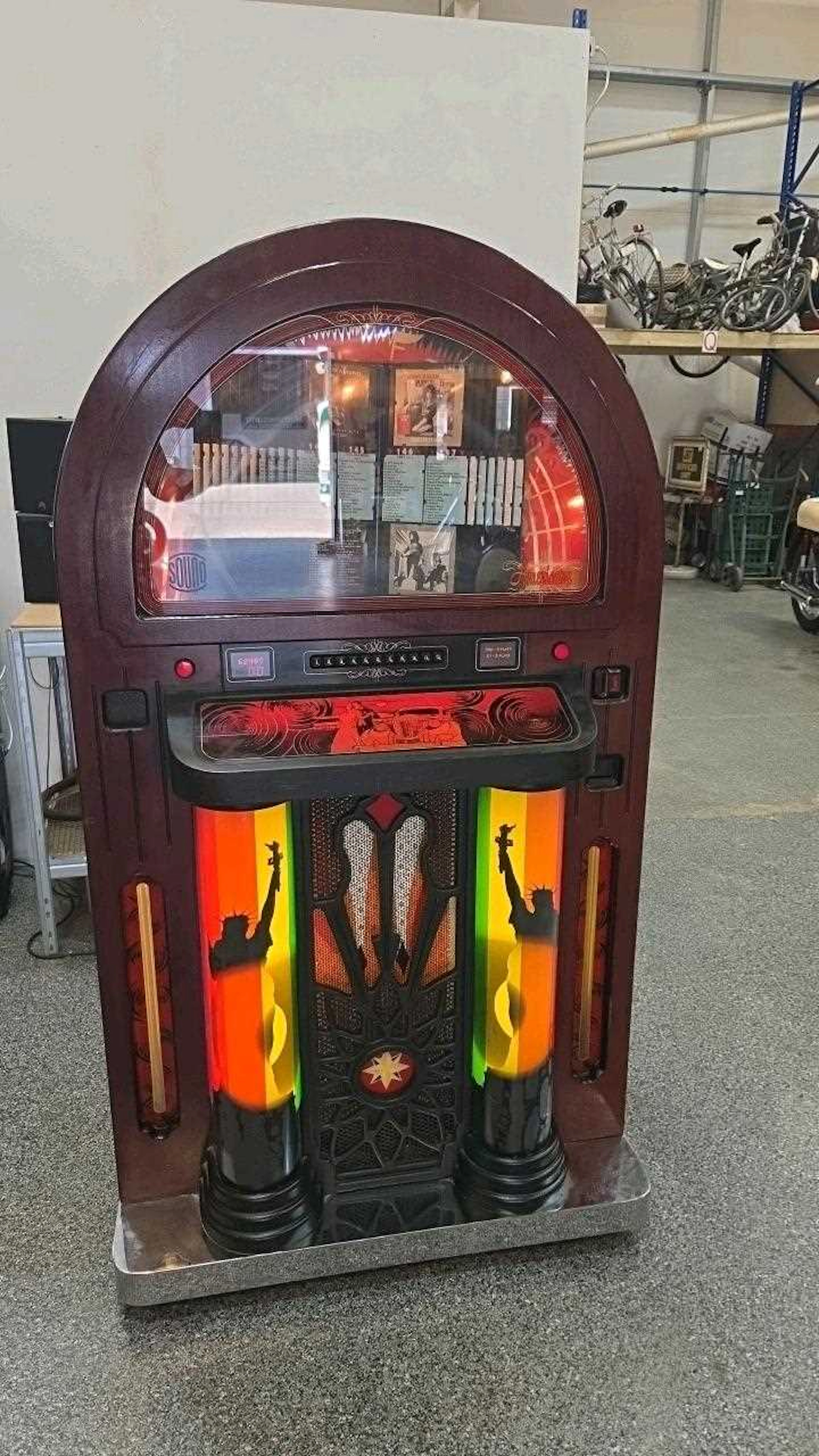 SOUND LEISURE CD JUKEBOX