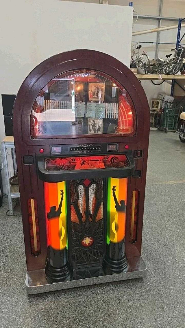 SOUND LEISURE CD JUKEBOX