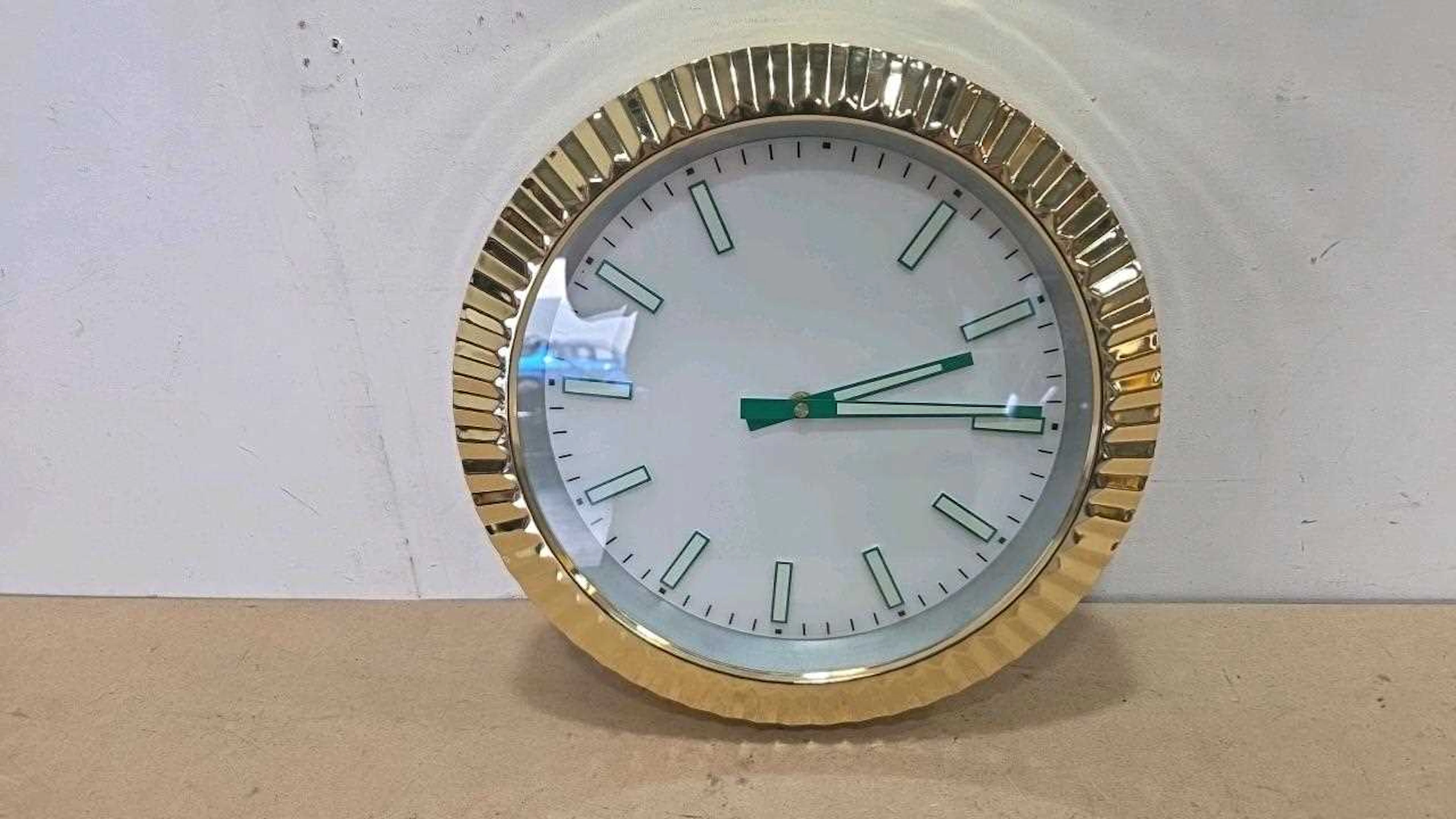 ROLEX STYLE GOLD/GREEN WALL CLOCK
