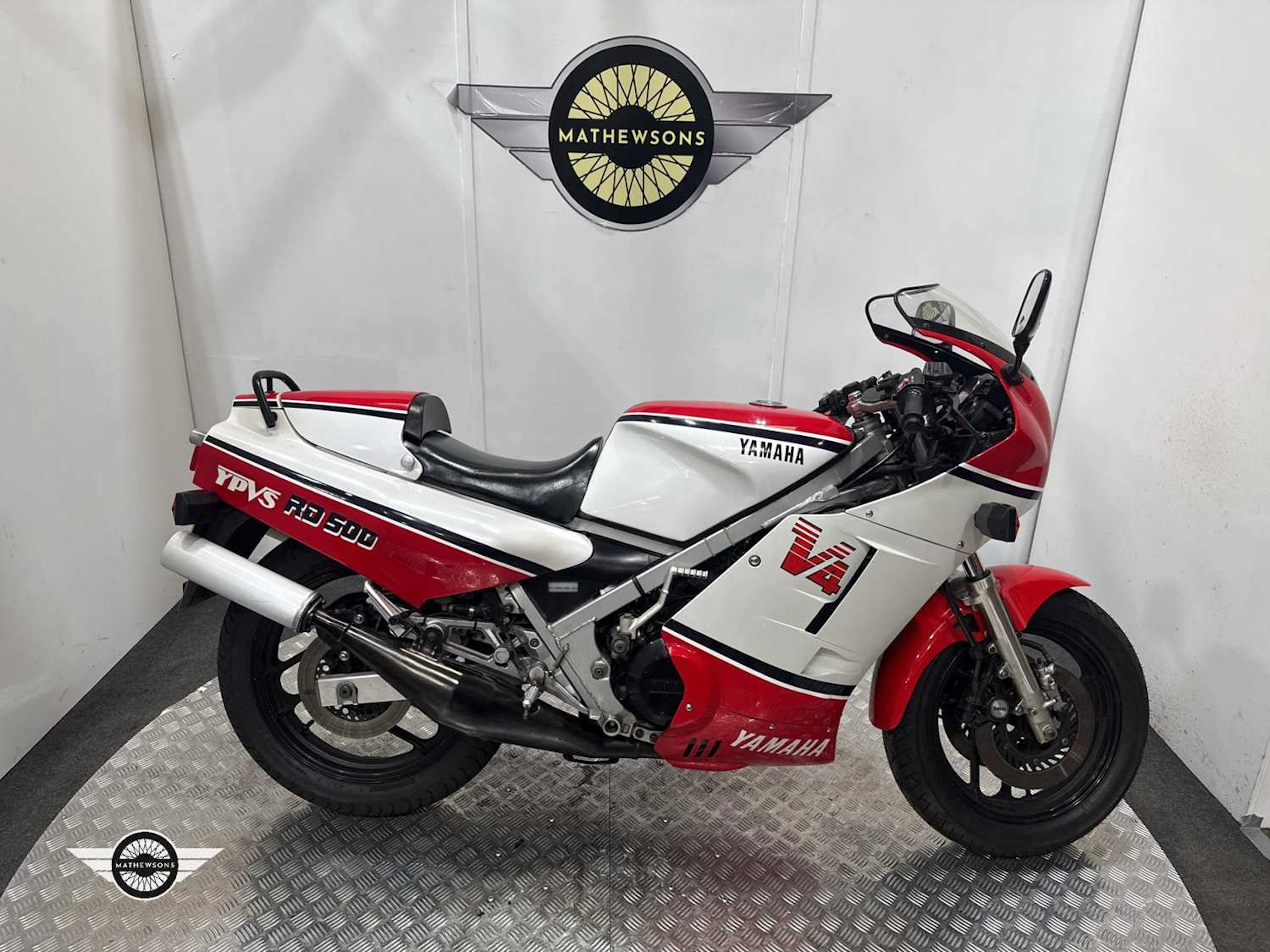 1986 YAMAHA RD 500LC