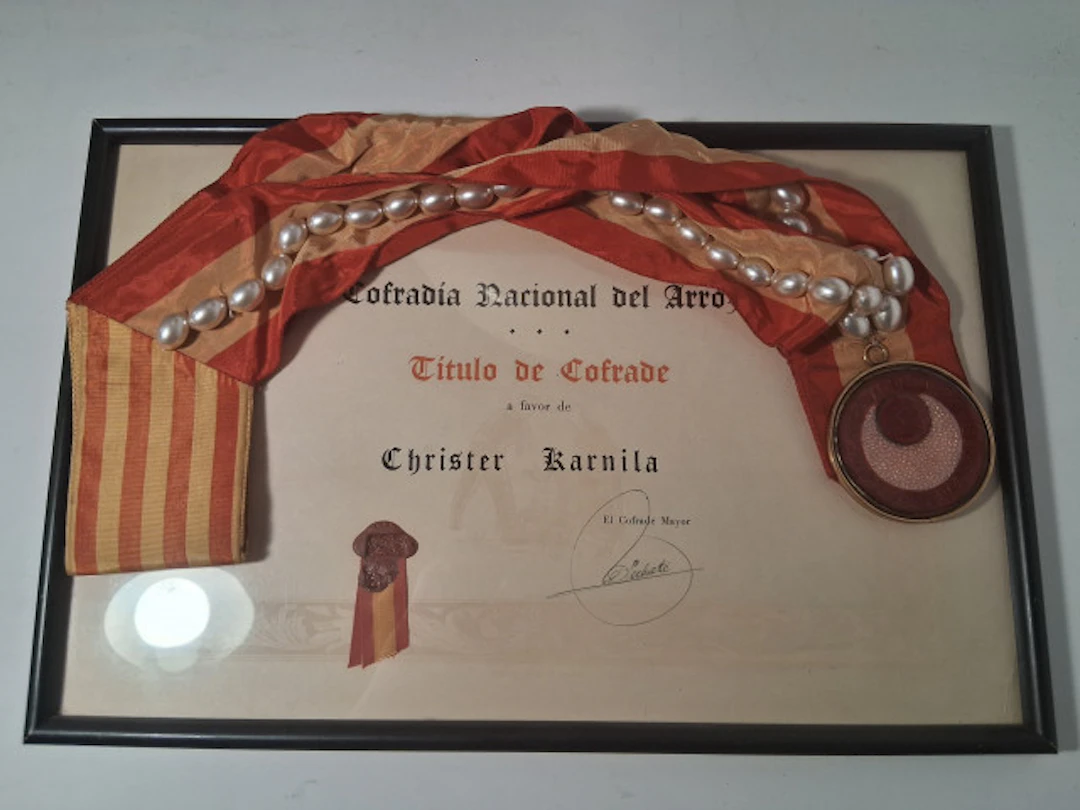 77 - Espanjalainen Riisiseuran Kunniamerkki myöntökirjalla