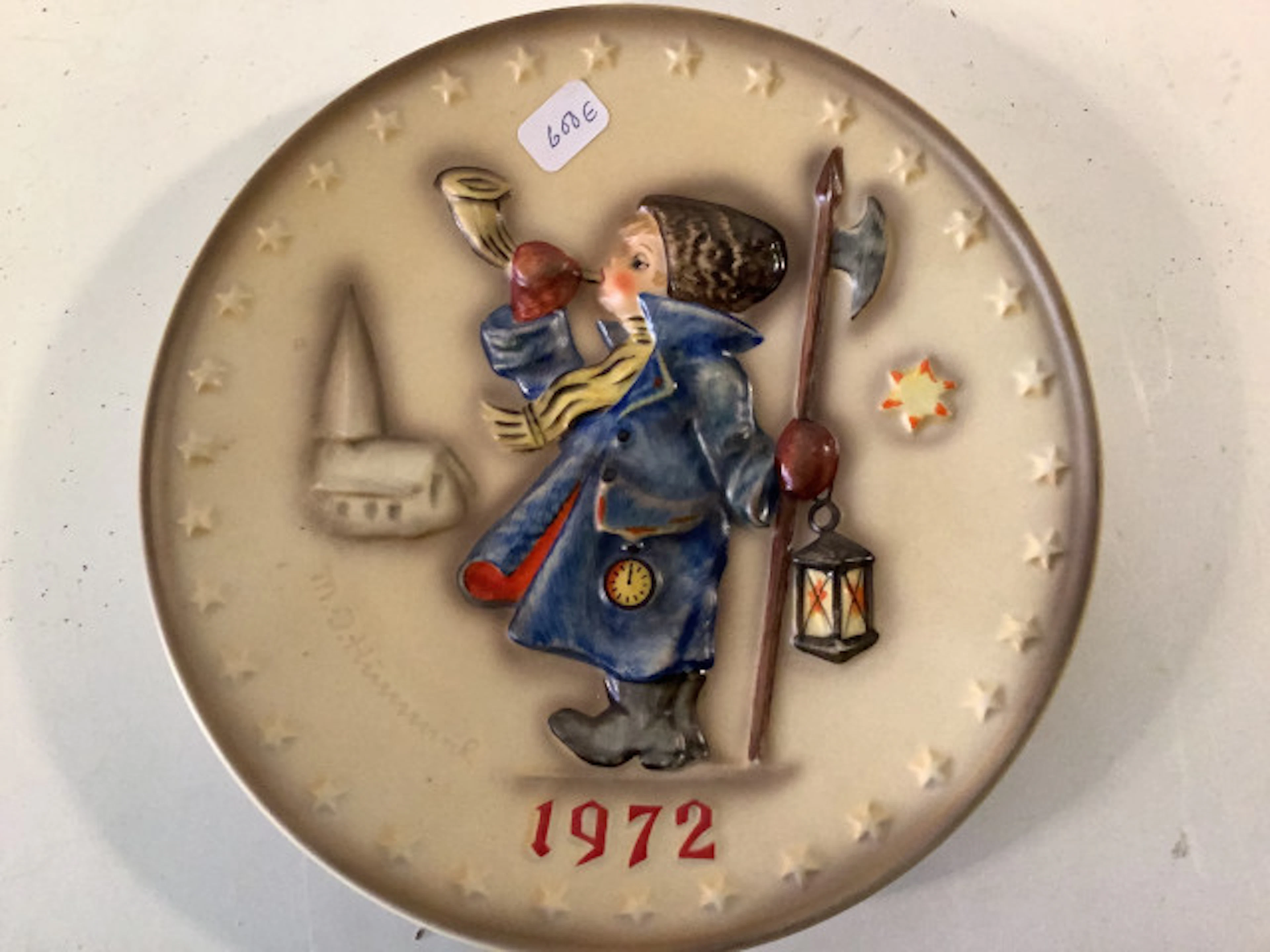 33 - Käsinmaalattu vuosilautanen 1972