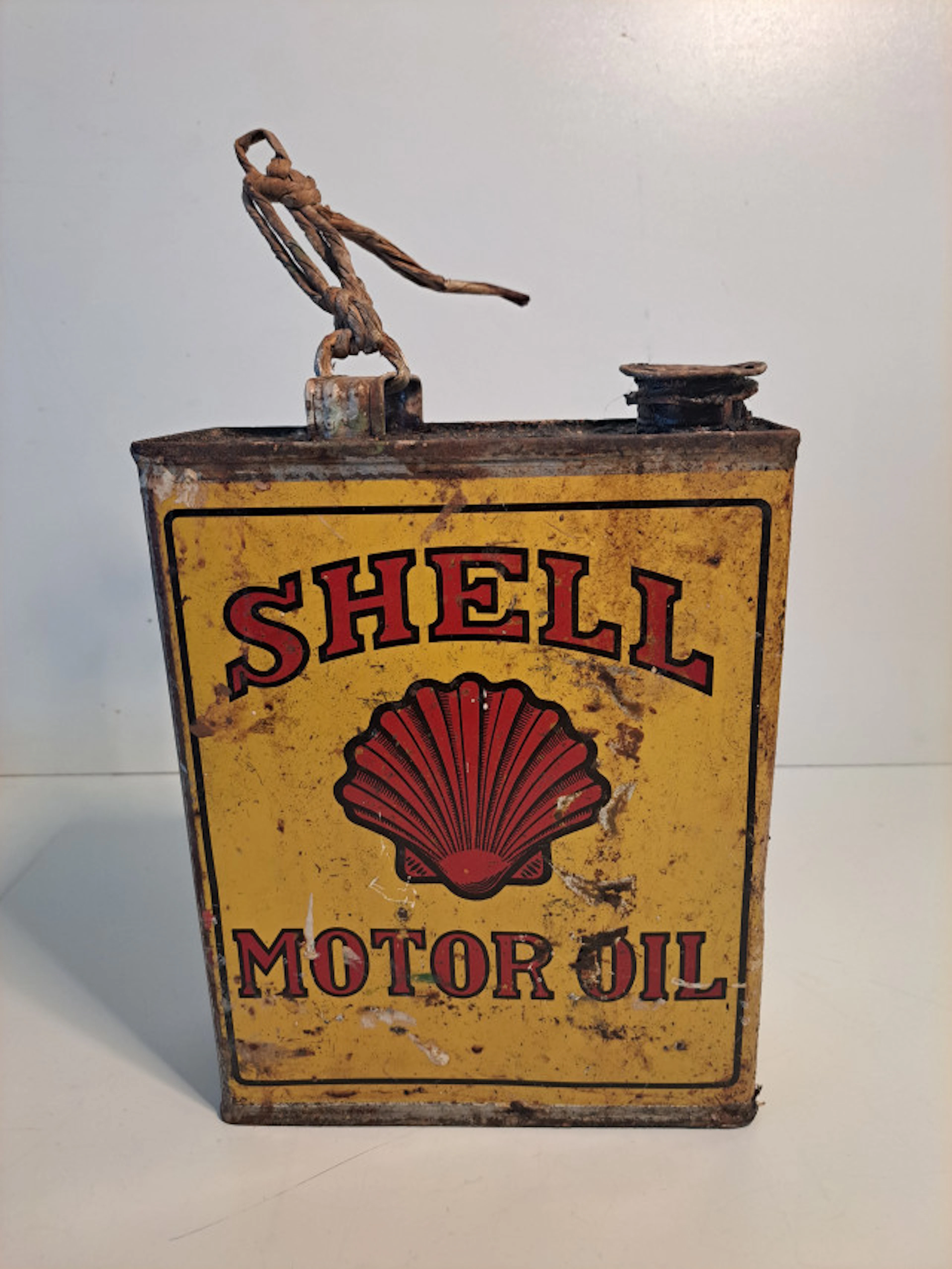 41 - Vanha Shell öljykanisteri