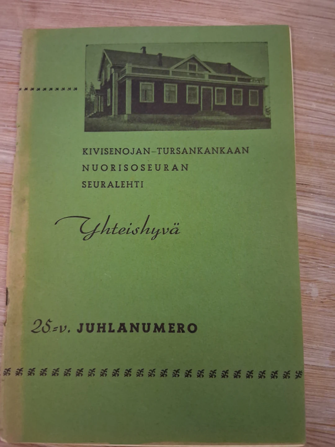 121 - Lehti