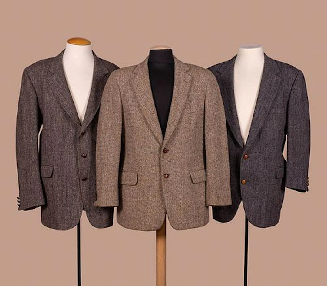 THREE GENTS’ HARRIS TWEED SPORT COATS, MID 20TH C