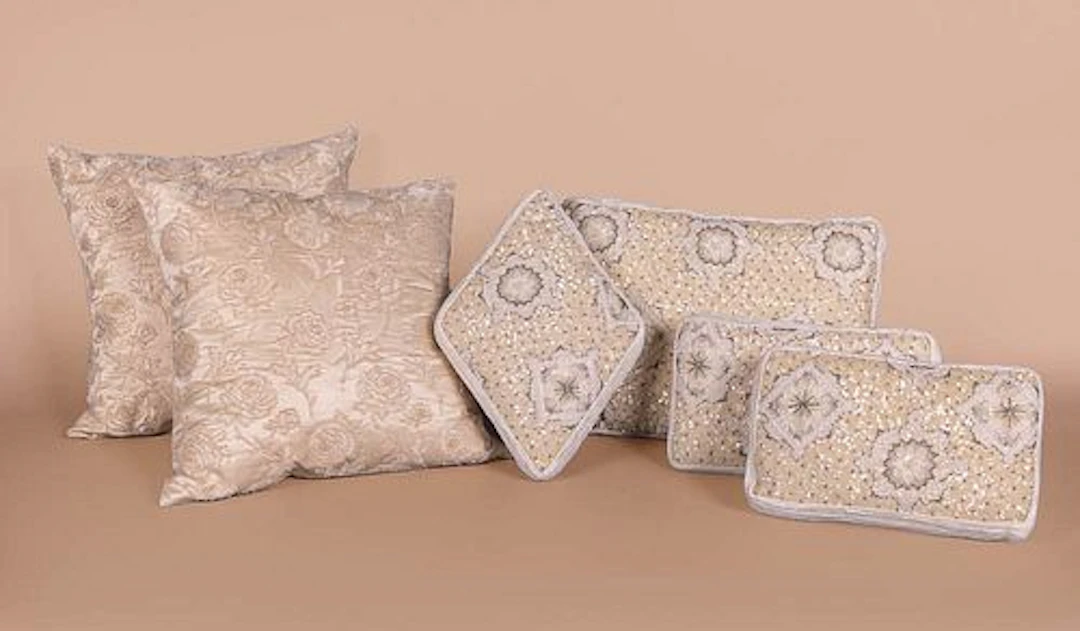 MARY MCFADDEN PILLOWS, 1990S