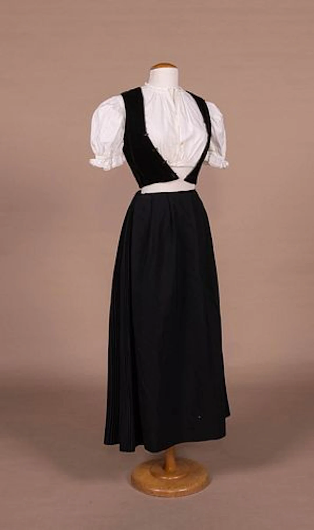 THREE-PIECE SWISS DIRNDL ENSEMBLE, MID 20TH C