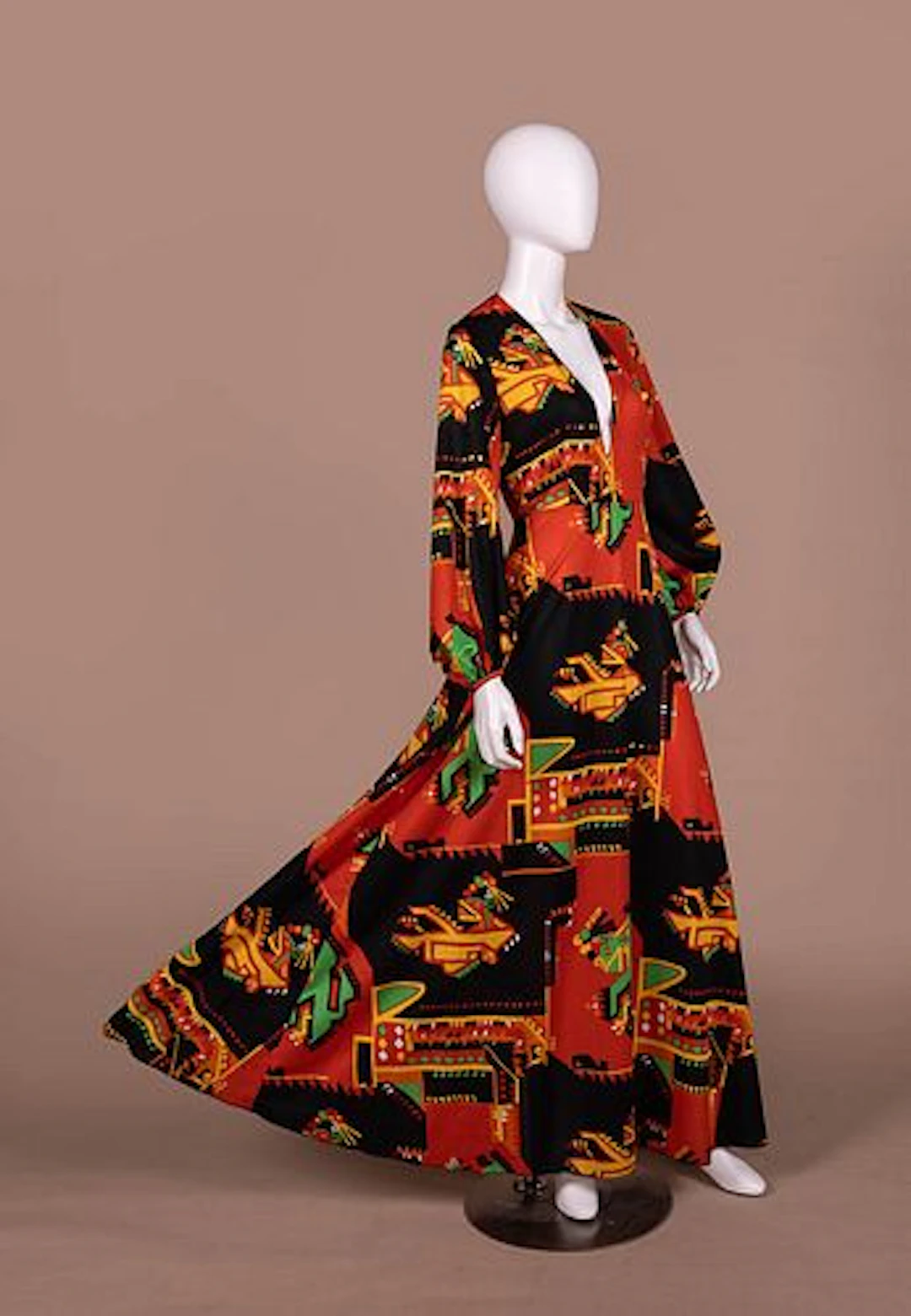 AZTEC PRINT GROOVY HOSTESS MAXI DRESS, 1970S