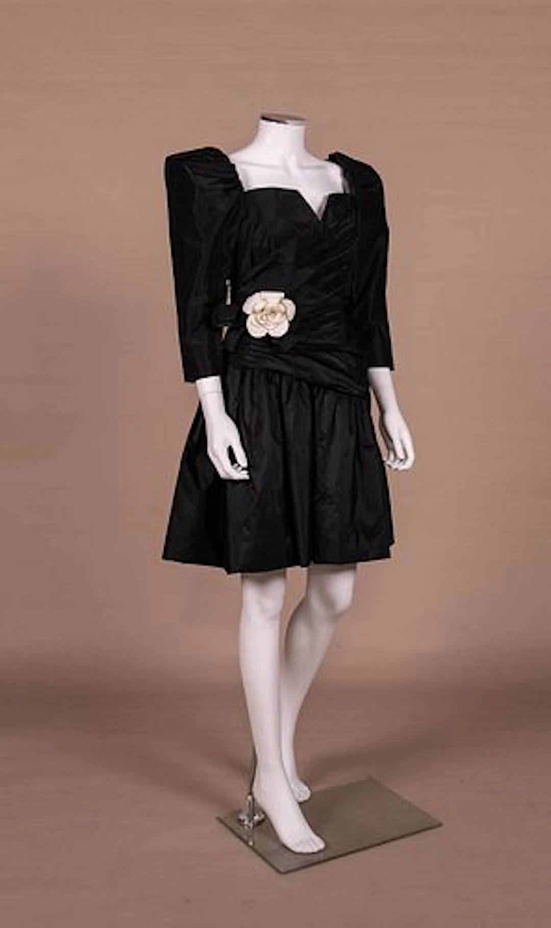 ARNOLD SCAASI BLACK TAFFETA COCKTAIL DRESS, 1980S