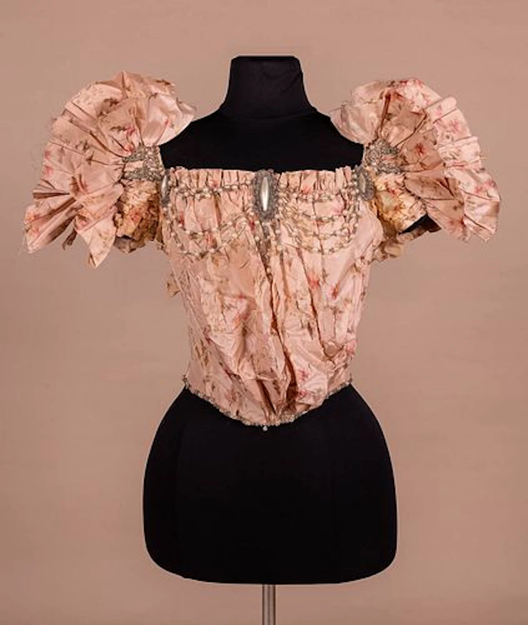 PRINTED SILK EVENING BODICE, 1890S