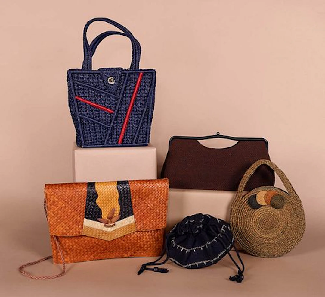 FIVE MODERNIST HANDBAGS, C. 1930 - 1950