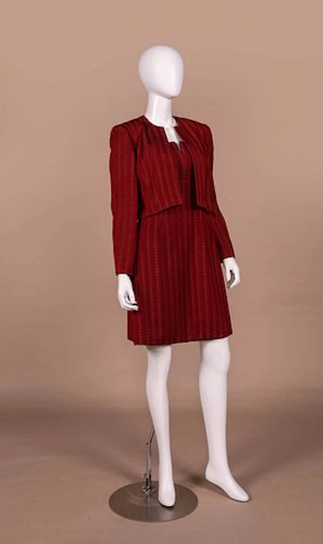 MARY MCFADDEN CRIMSON TEXTURED EVENING ENSEMBLE, 1995