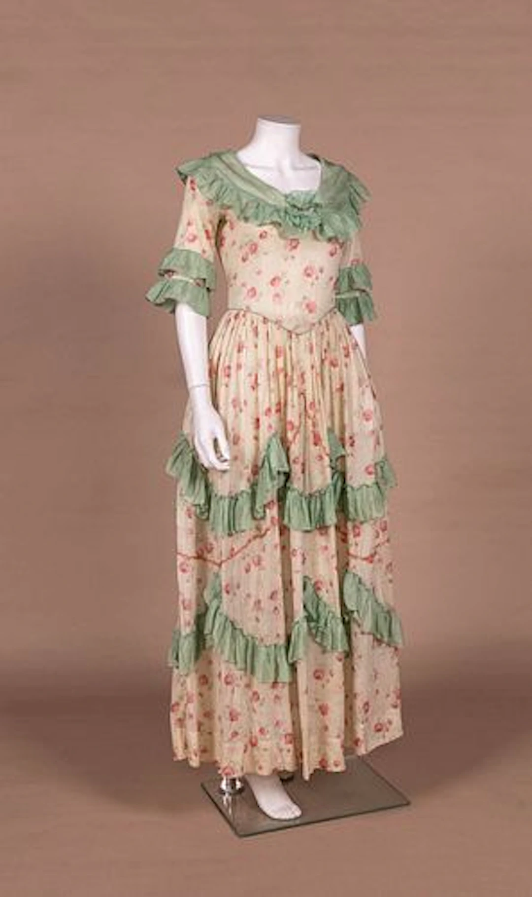GEORGE WASHINGTON BICENTENNIAL PRINTED DRESS, 1932