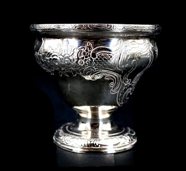 Antique Irish Sterling Silver Tea Pedestal Waste Bowl - 7.400 ozt.
