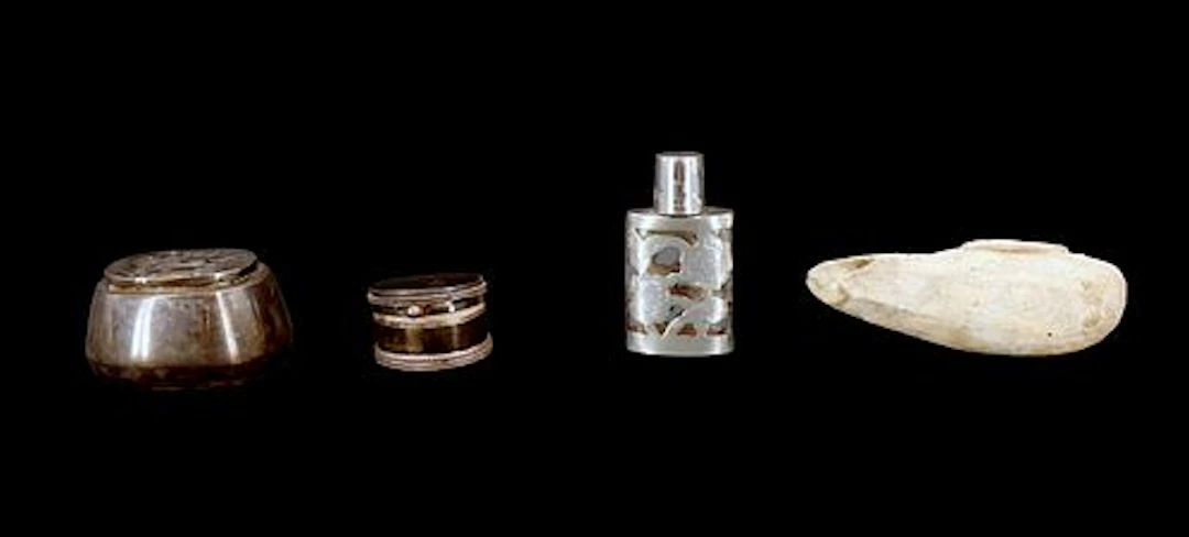 (4) Assorted Antiquities and Miniature Curios
