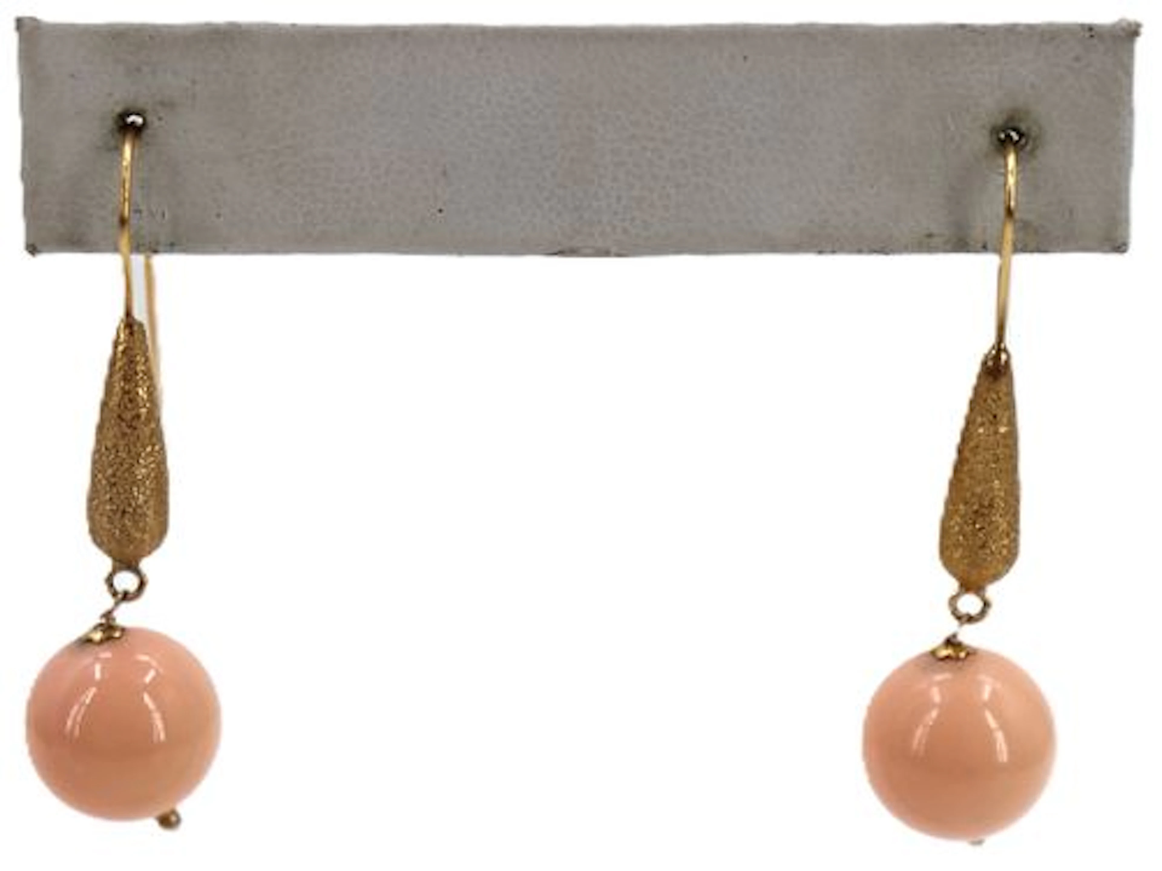Pair of Evolution 18k Gold and Coral Italian Earrings - Gross 6.6 g.