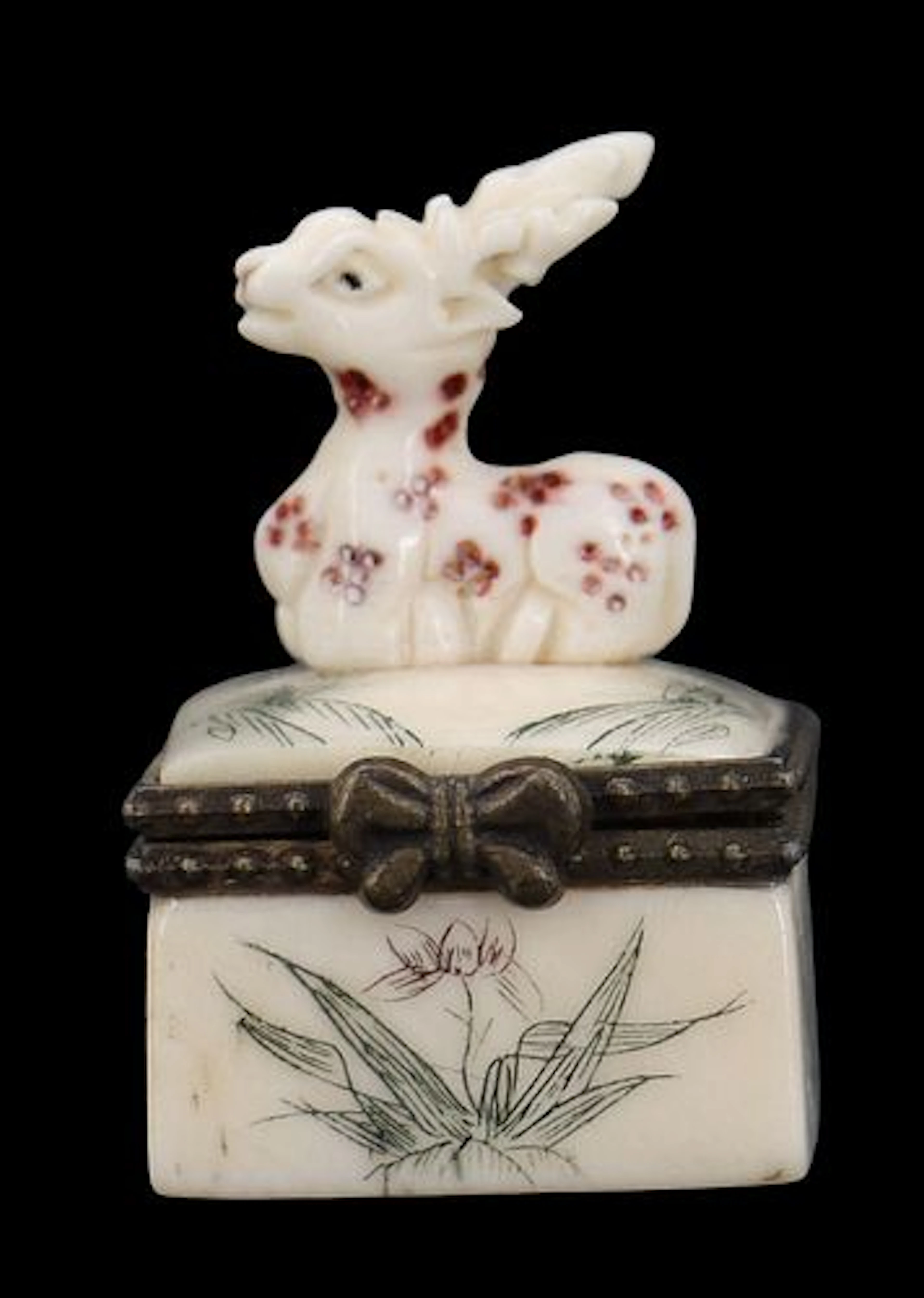 Bone Scrimshaw Decorated Trinket Box with Carved Reclining Deer