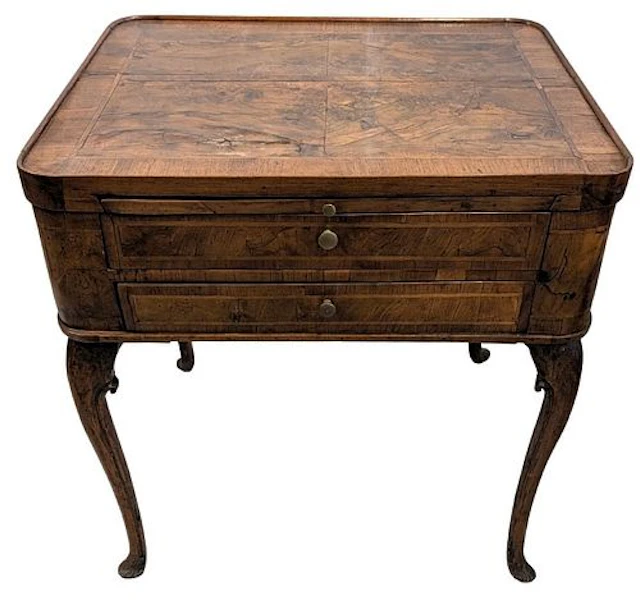 Antique English George I Style Burled Walnut Tea and Occasional Table