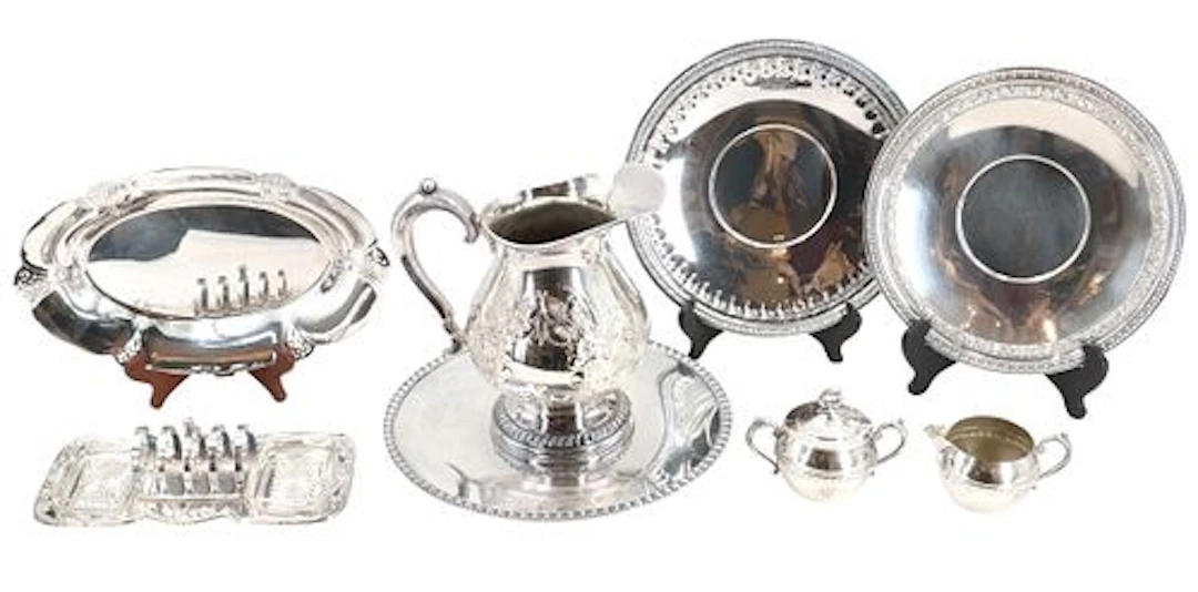 (8) Reed & Barton Silverplated Table Service Items