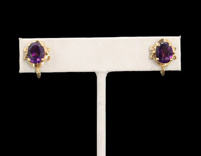 Pair of 14k Gold and Amethyst Screwback Earrings - Gross 3.3 g.
