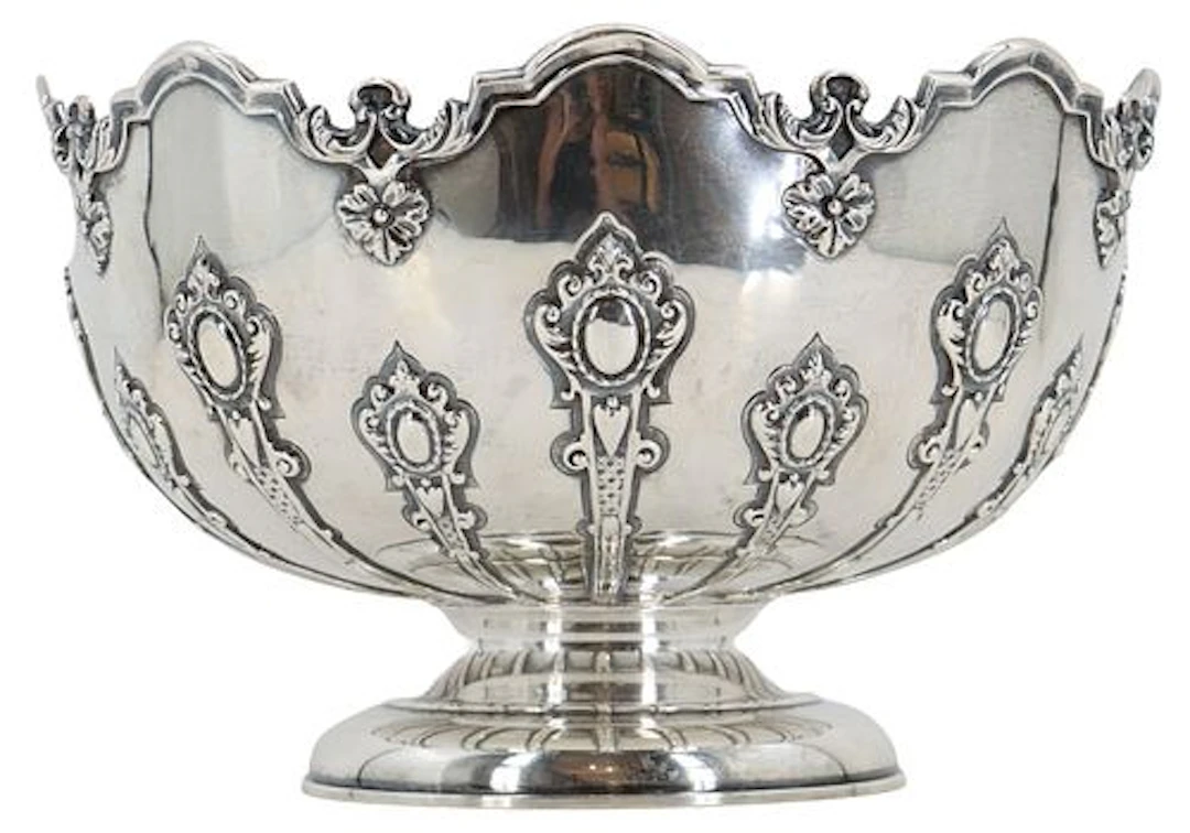 Scottish Hamilton & Inches Sterling Silver Monteith Style Footed Rose