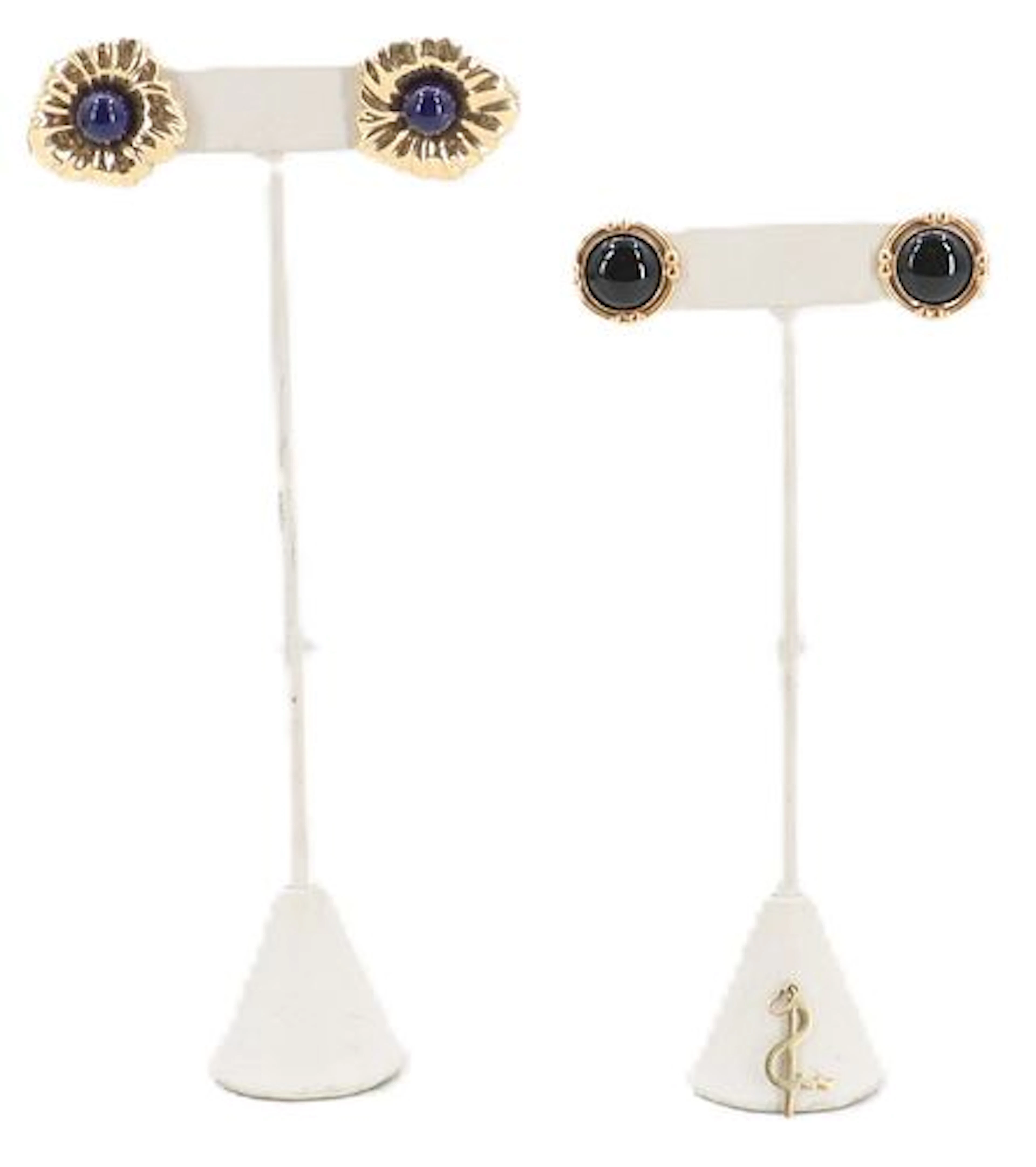 14k Gold Jewelry Set - (2) Pairs of Earrings & (1) Charm - Gross 8.9 g.