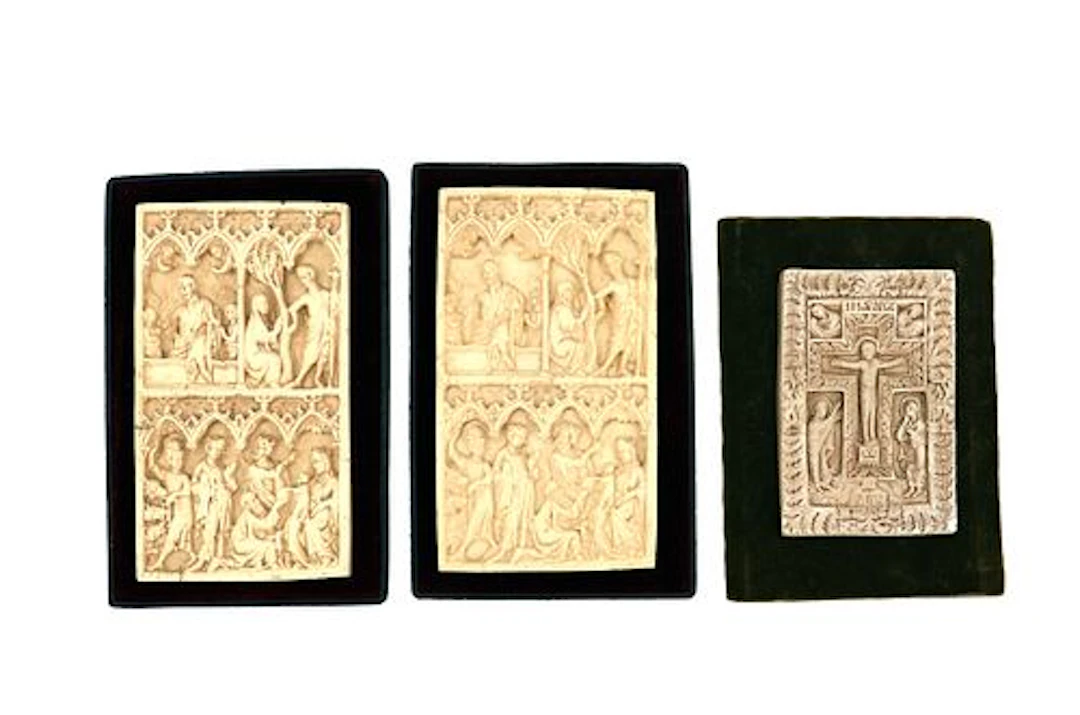 (3) Molded Resin Religious Plaques