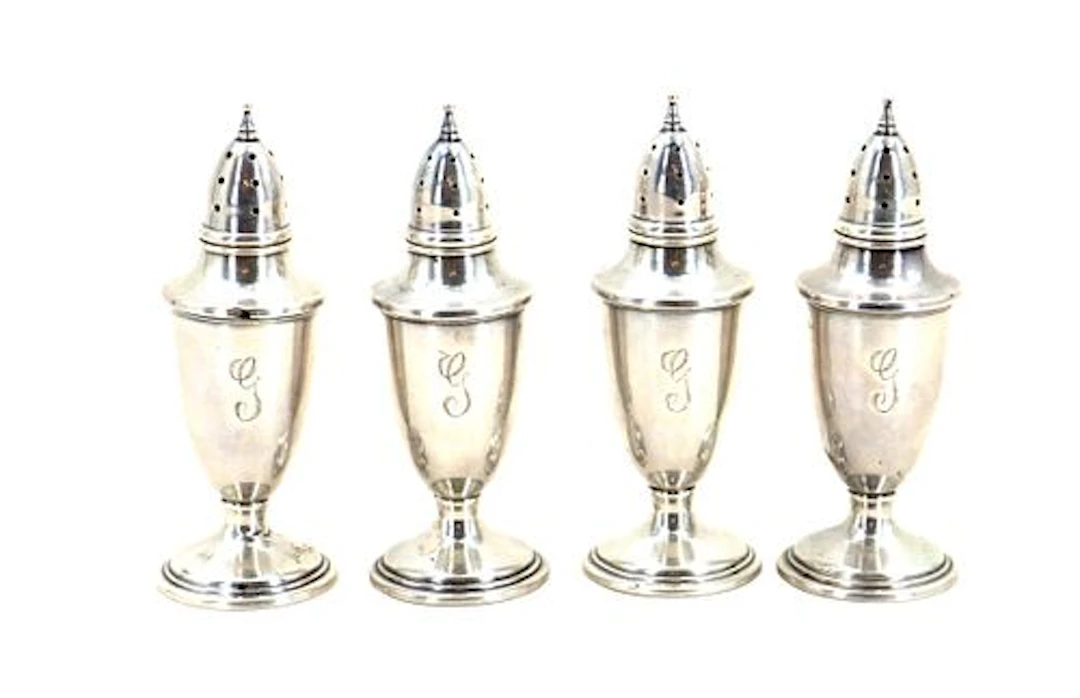 (4) Sterling Silver Salt and Pepper Shakers - 4.150 ozt.