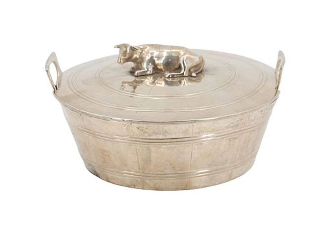 Antique English Sterling Silver Figural Cow Butter Dish and Cover - 15.985 ozt.