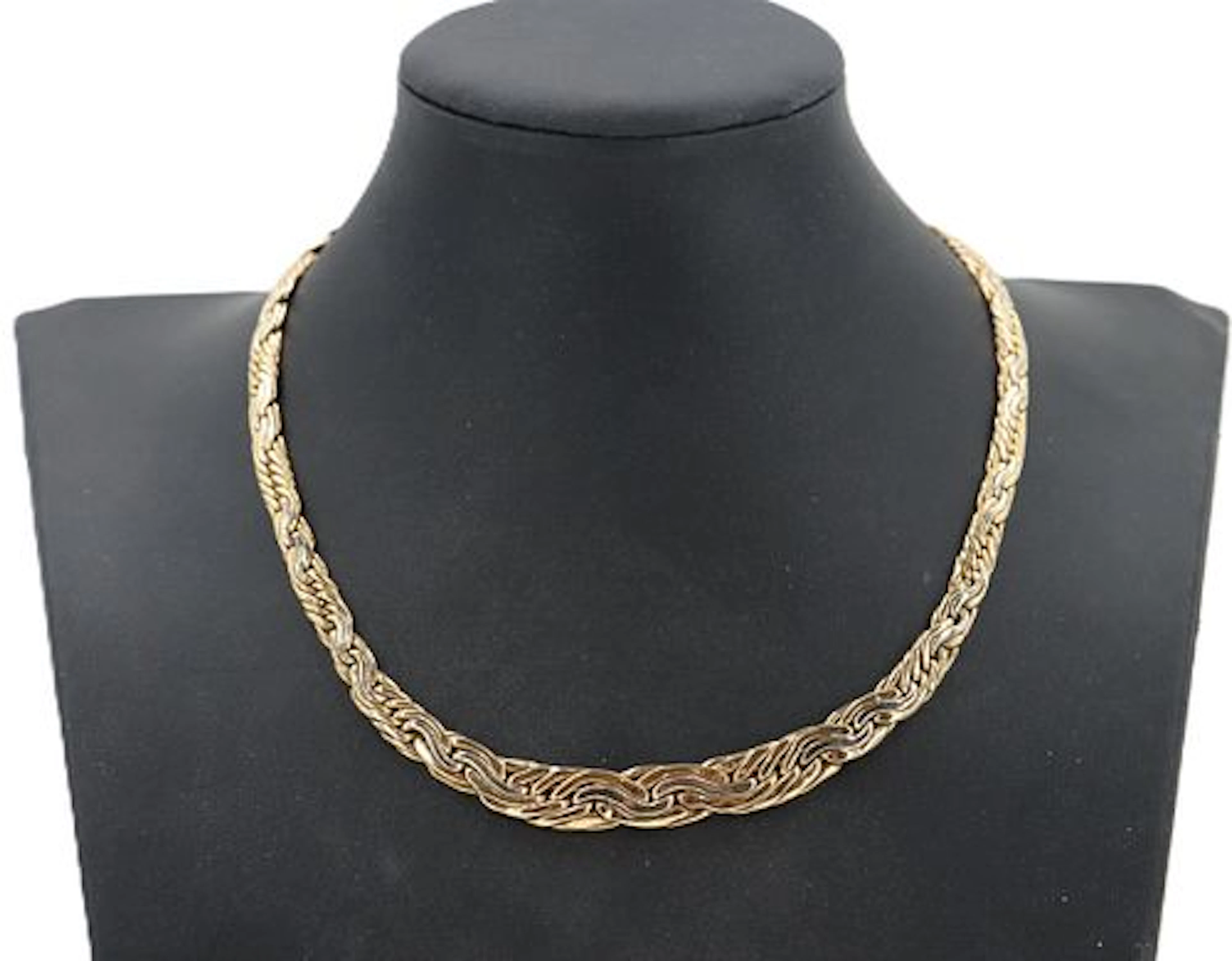 Italian 14k Gold Graduated Woven Link Collar Necklace - 22.1 g.