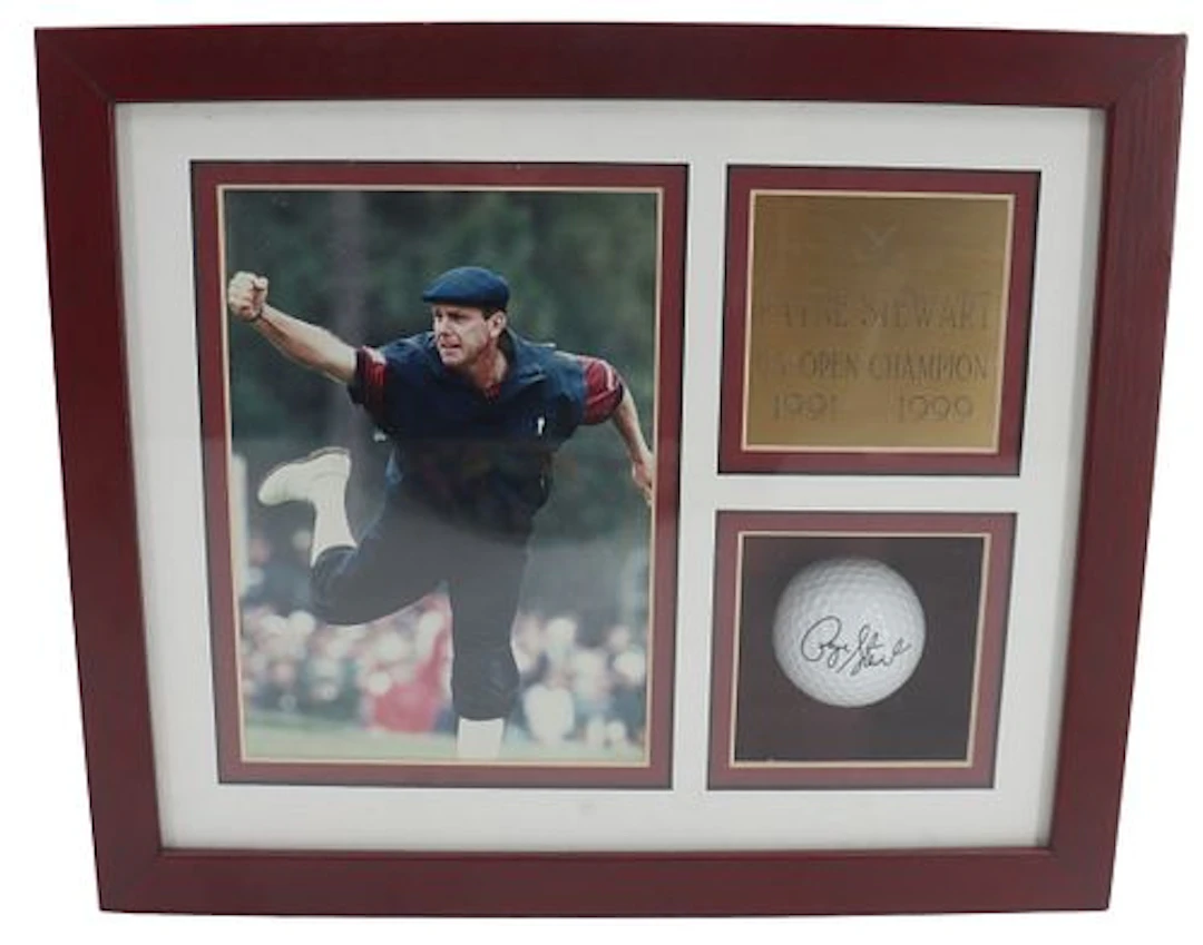 Signed Payne Stewart Memorabilia Plaque