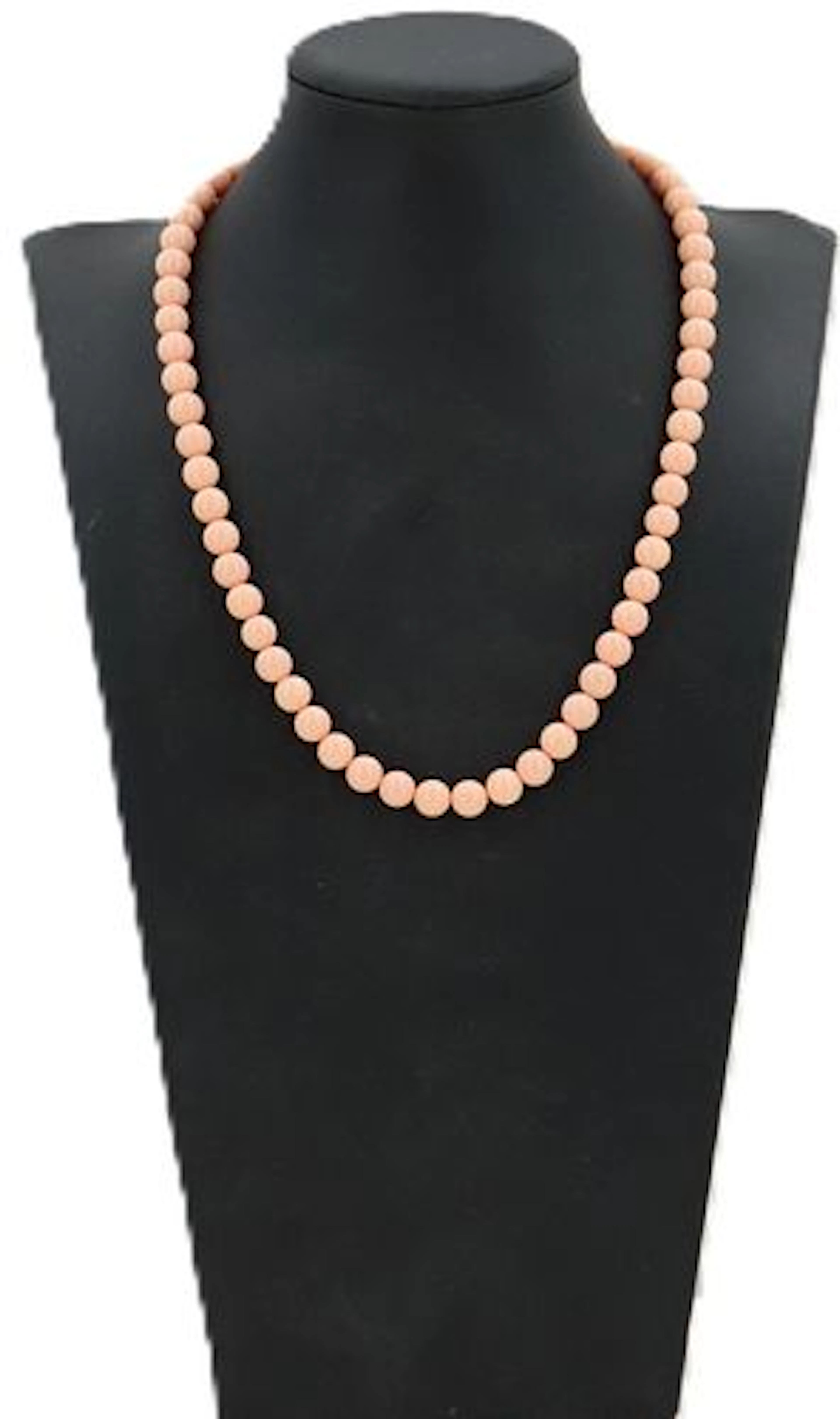 Coral Beaded Necklace With 18k Gold Clasp
