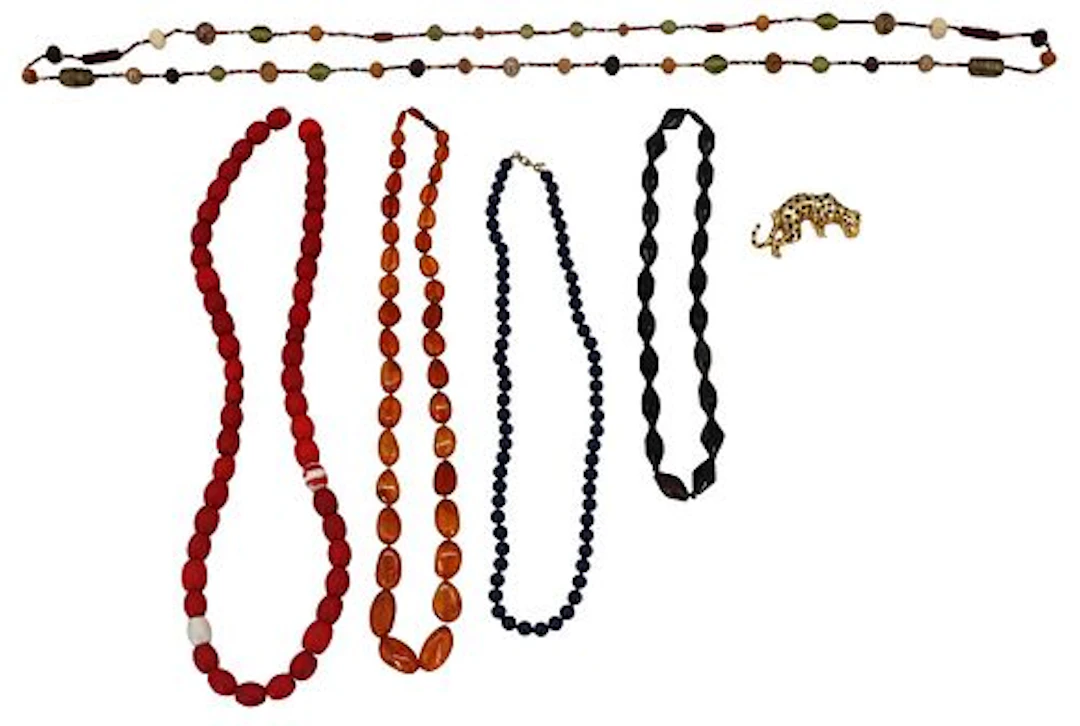 Assorted Vintage Costume Jewerly