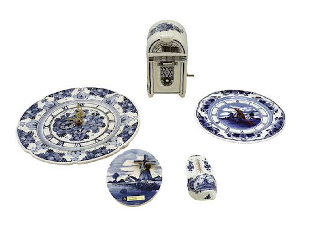 (5) Dutch Delft Earthenware Decorative Wall and Wind Up Objects