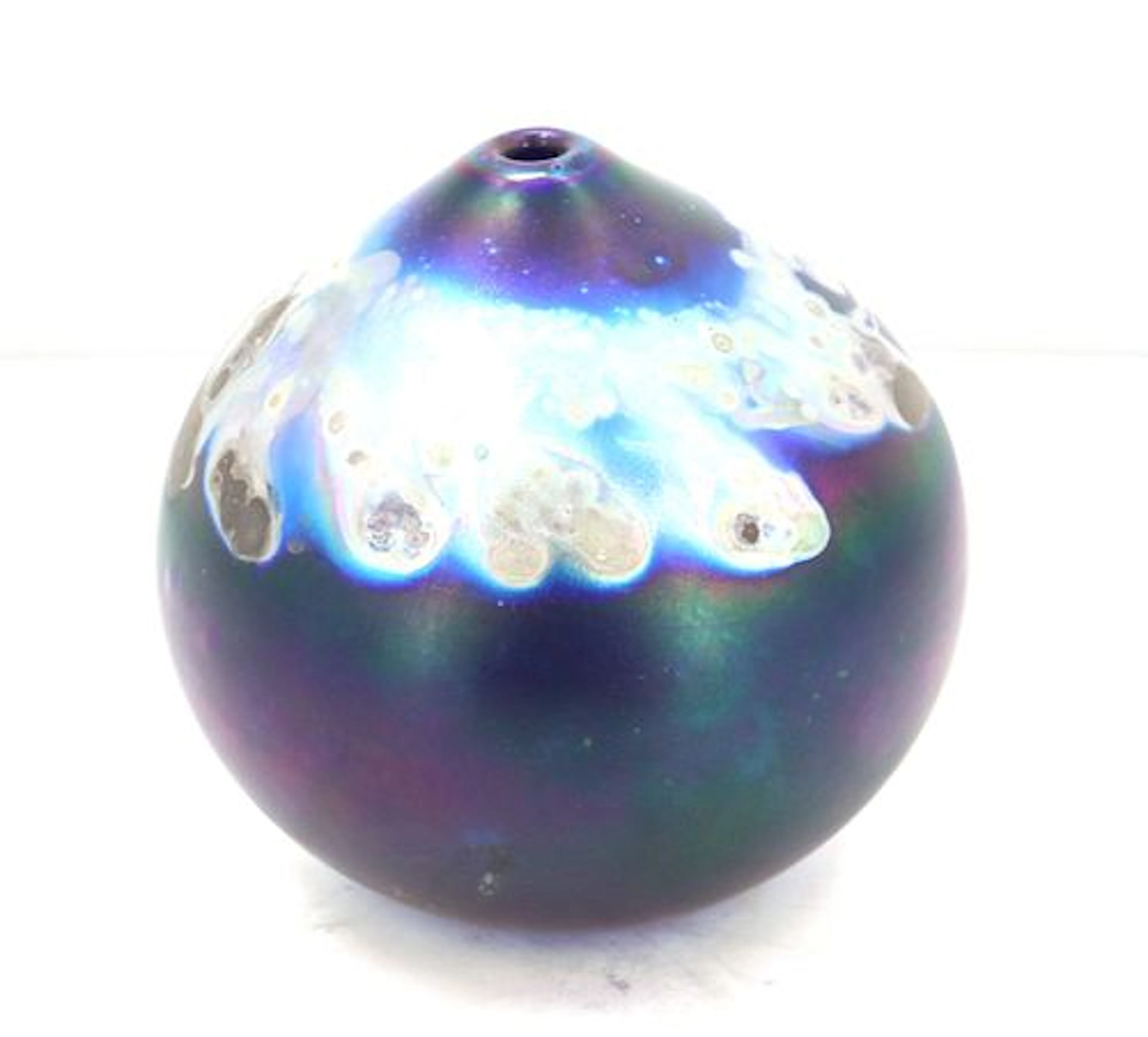 Robert Coleman (1943-2015) American, Iridescent Art Glass Oil Lamp