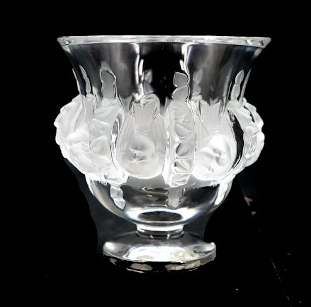French Lalique Crystal Dampierre Love Birds Vase