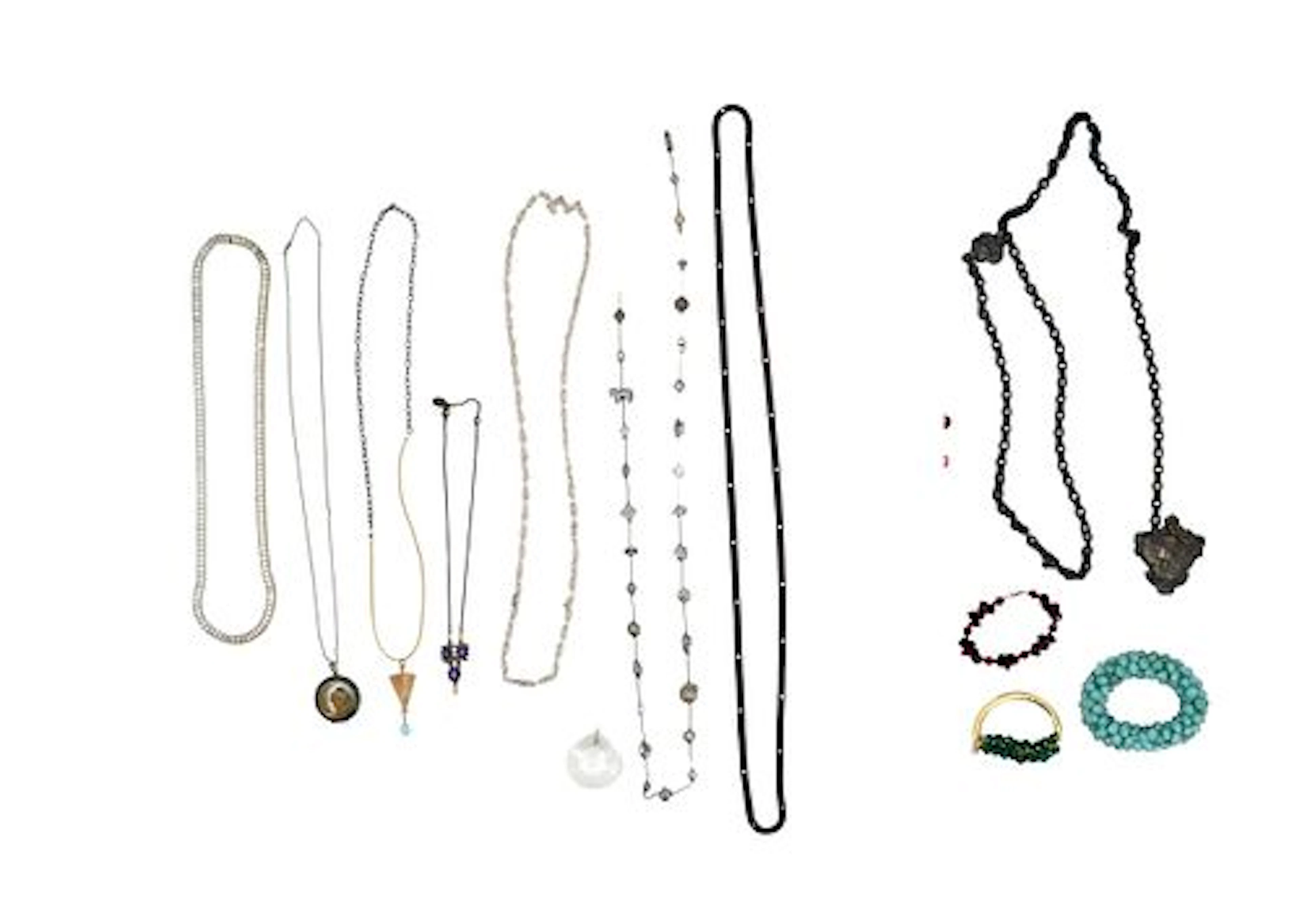 (16) Pieces of Costume Jewelry