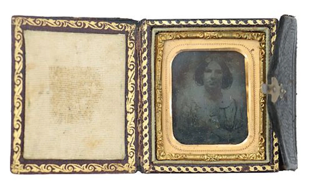 19th Century Cased 1/16th Plate Daguerreotype of a Young Woman