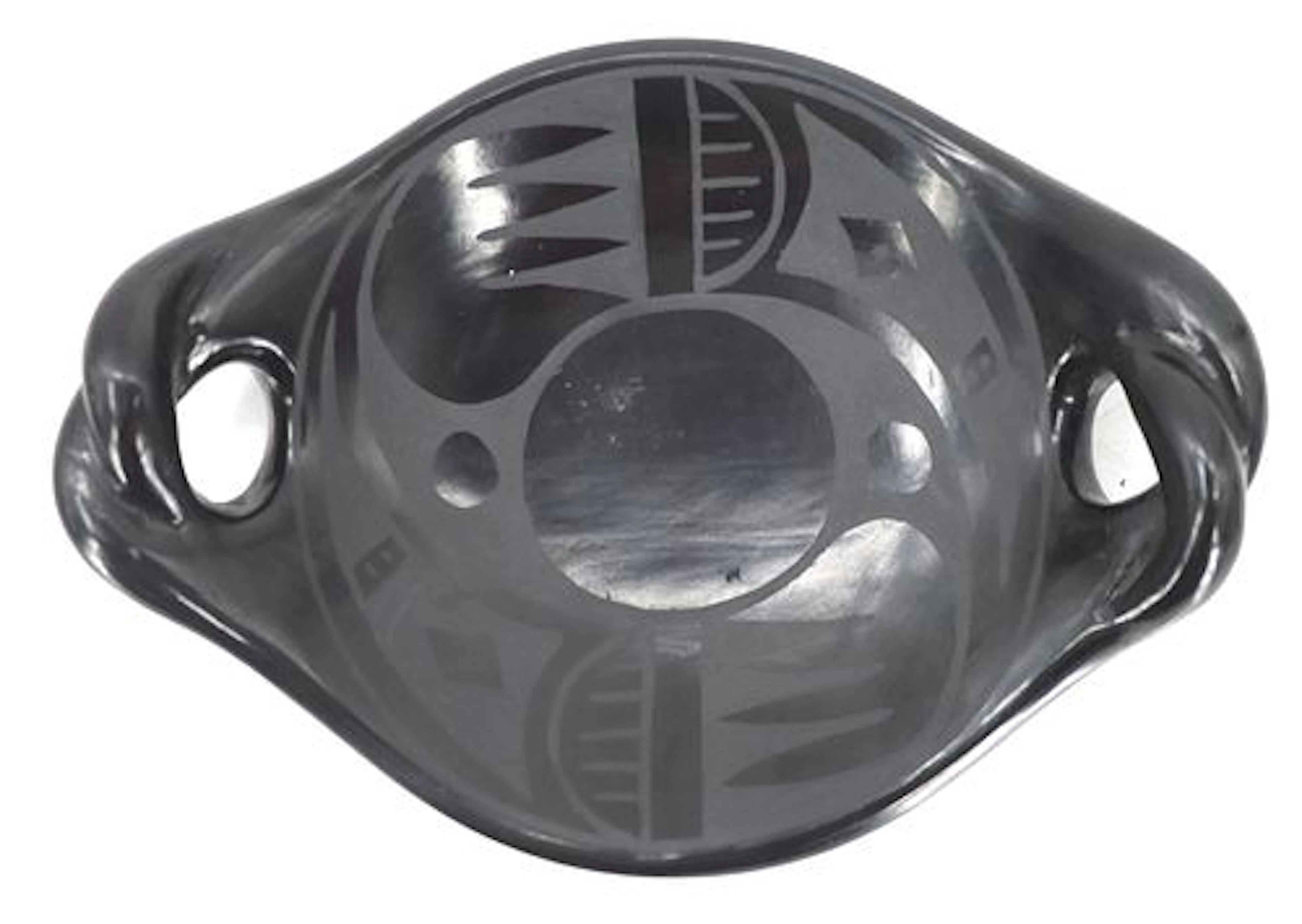 Pablita Chavarria (1915-1979) Pueblo, Santa Clara Blackware Ceramic Tray