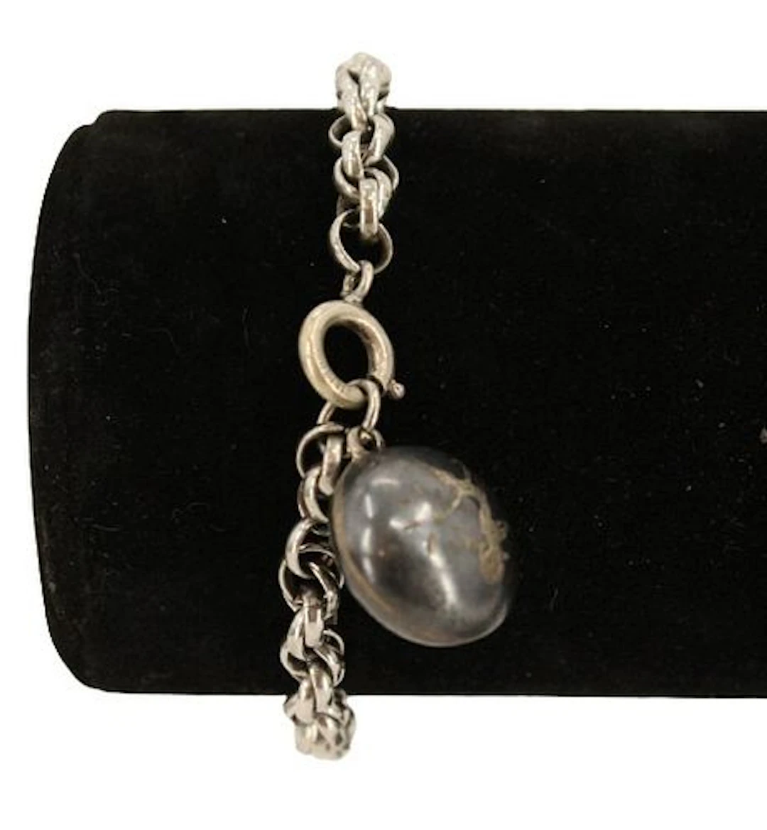 Sterling Bracelet With Siam Charm - Gross 0.455 ozt.