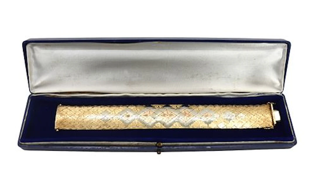 Italian Vintage Tri-Color 18k Gold Wide Mesh Bracelet - 60.6 g.