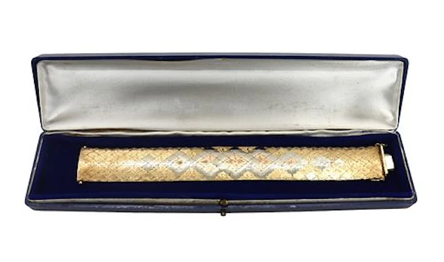 Italian Vintage Tri-Color 18k Gold Wide Mesh Bracelet - 60.6 g.