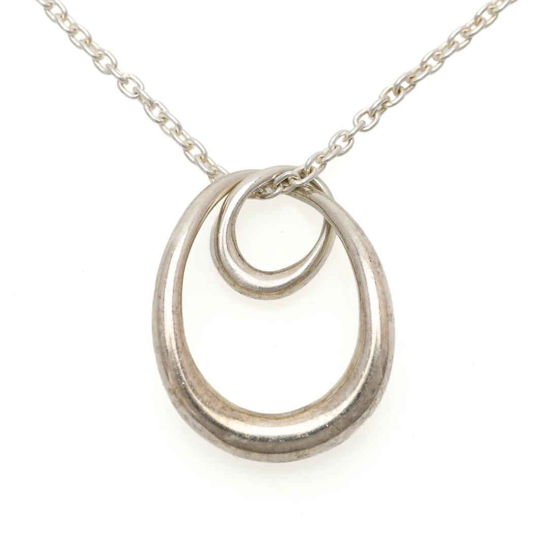 JACQUELINE RABUN. Hänge med kedja, "Offspring", nr. 433, sterlingsilver
