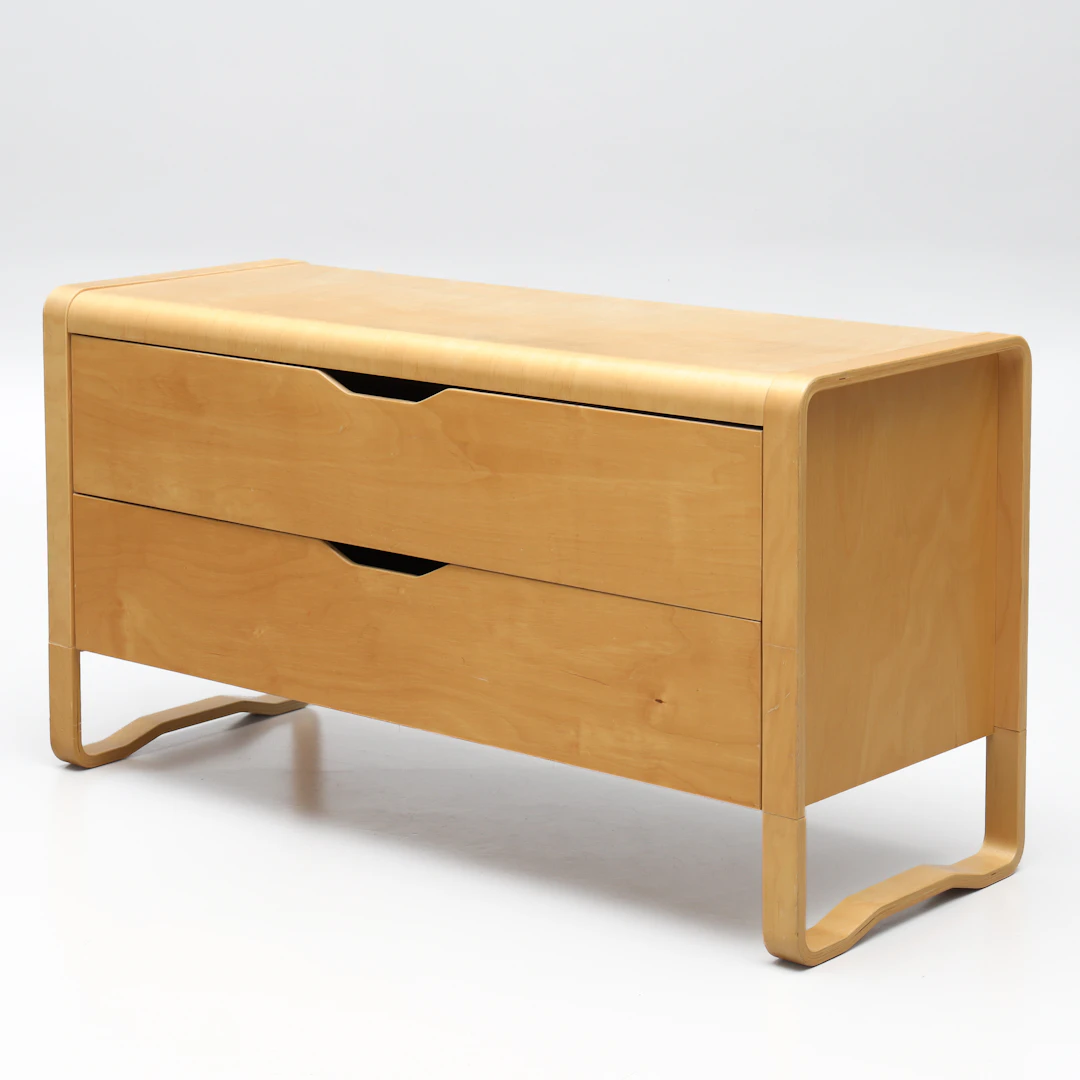 EHLÉN JOHANSSON. Sideboard/byrå, formpressad björk, "Ånes", IKEA, 2000-tal.